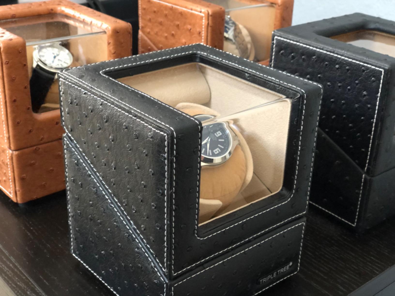 TRIPLE TREE Single Watch Winder for Automatic Watches, with Super Quiet Japanese Motor, 4 Rotation Mode Setting, Flexible Plush Pillow Fit Lady and Man Watches customer photo 2
