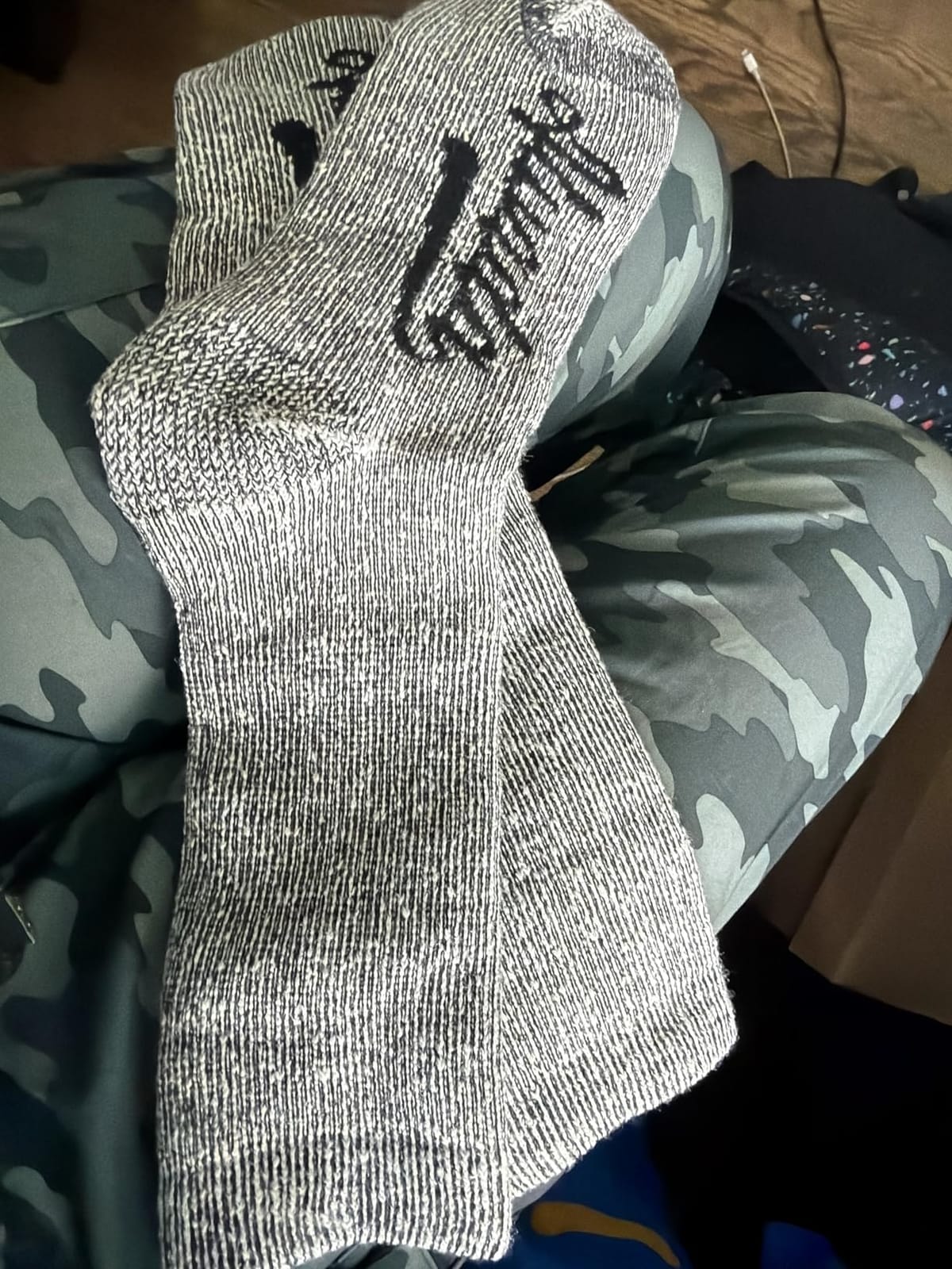 Alvada Mens Merino Wool Crew Socks Thermal and Warm Socks for Winter Work Hiking Running 3 Pairs customer photo 1