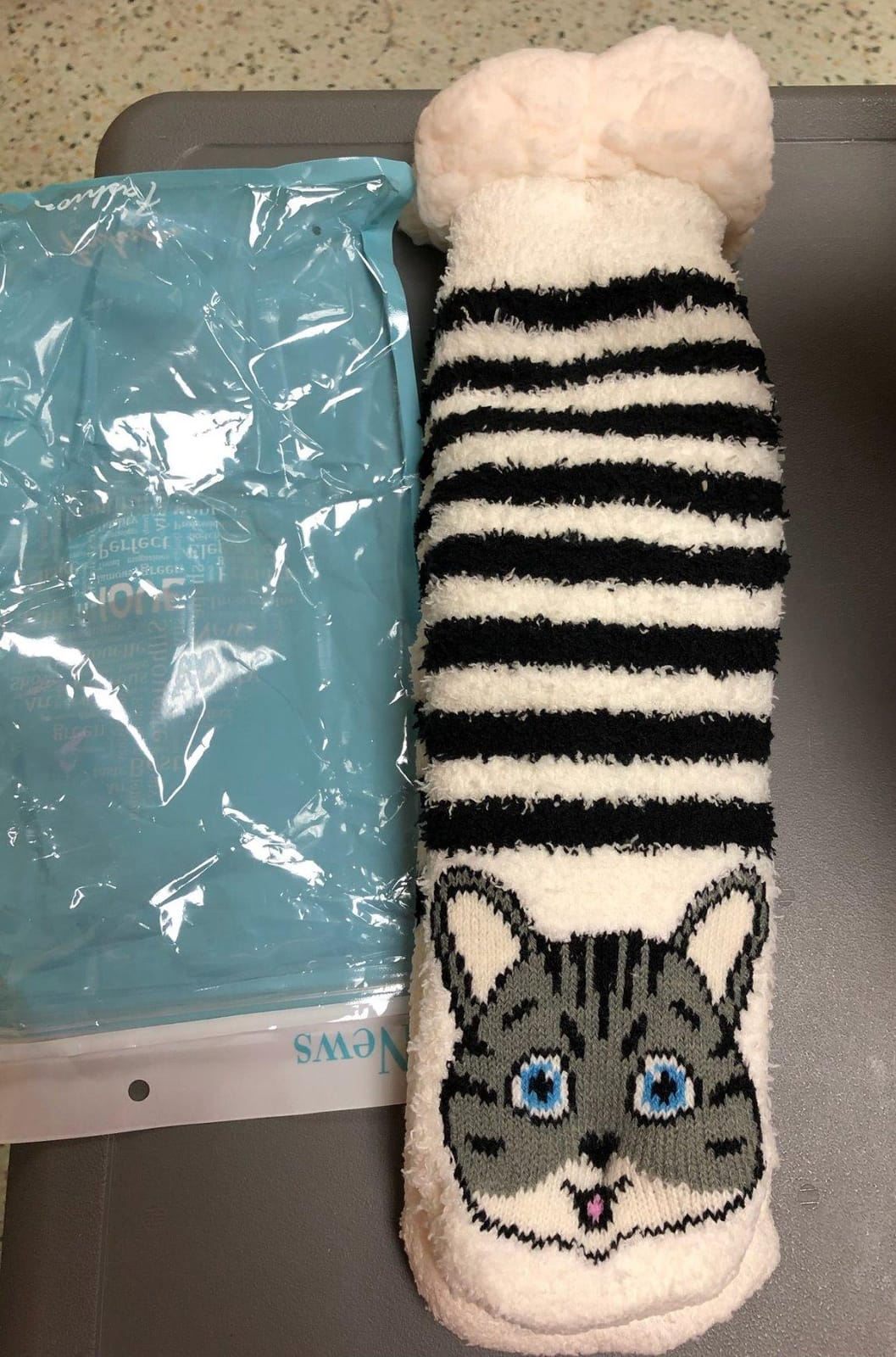 MQELONG Womens Super Soft Cute Cartoon Animal fuzzy Cozy Non-Slip Winter Slipper Socks customer photo 2