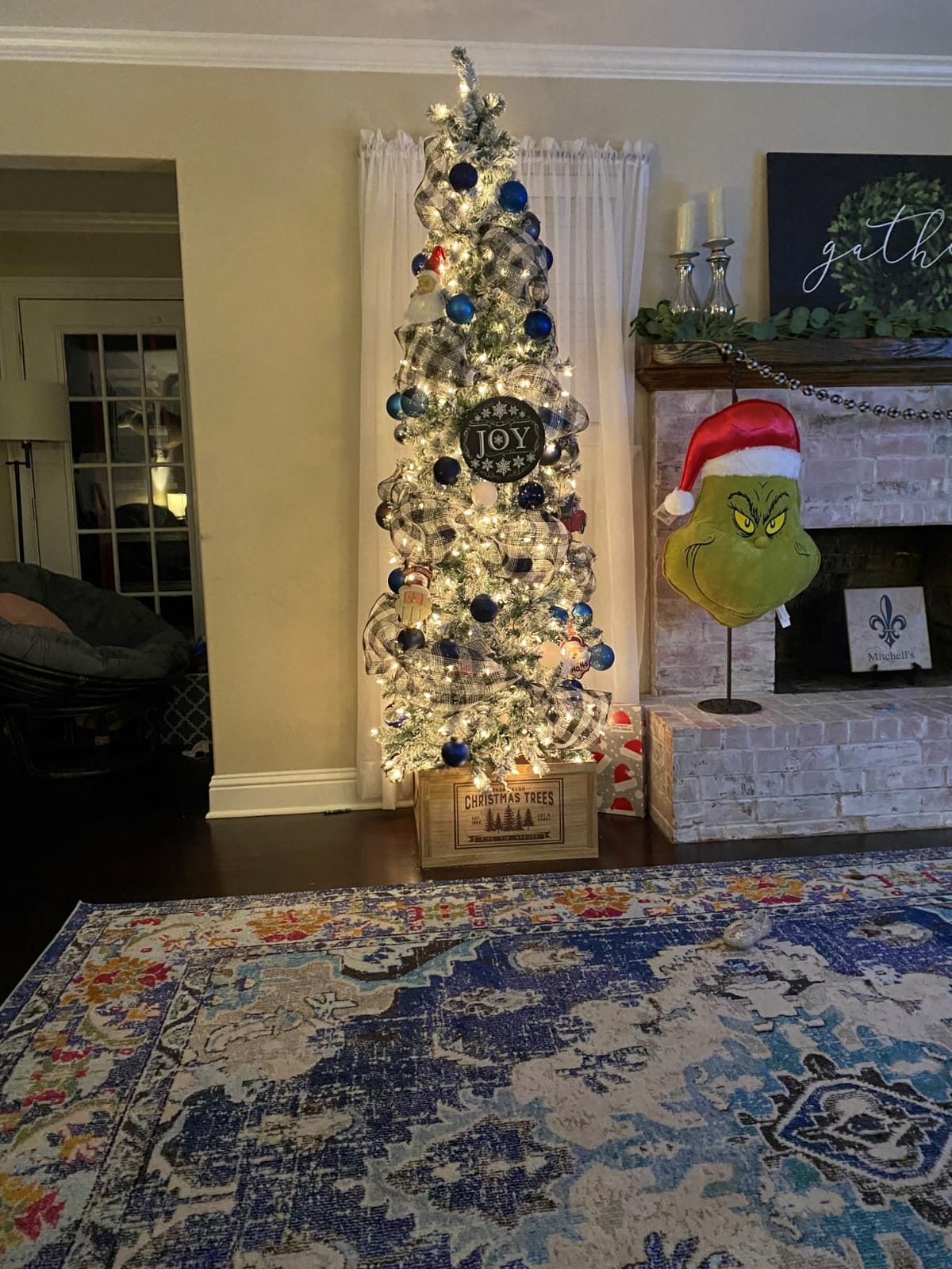 Best Choice Products 7.5ft Flocked Pencil Christmas Tree w/Twinkling LEDs, Pre-Lit Slim Artificial Holiday Decoration, Lighted Skinny w/Base, 350 Lights, 641 Tips, Warm White Lights customer photo 2