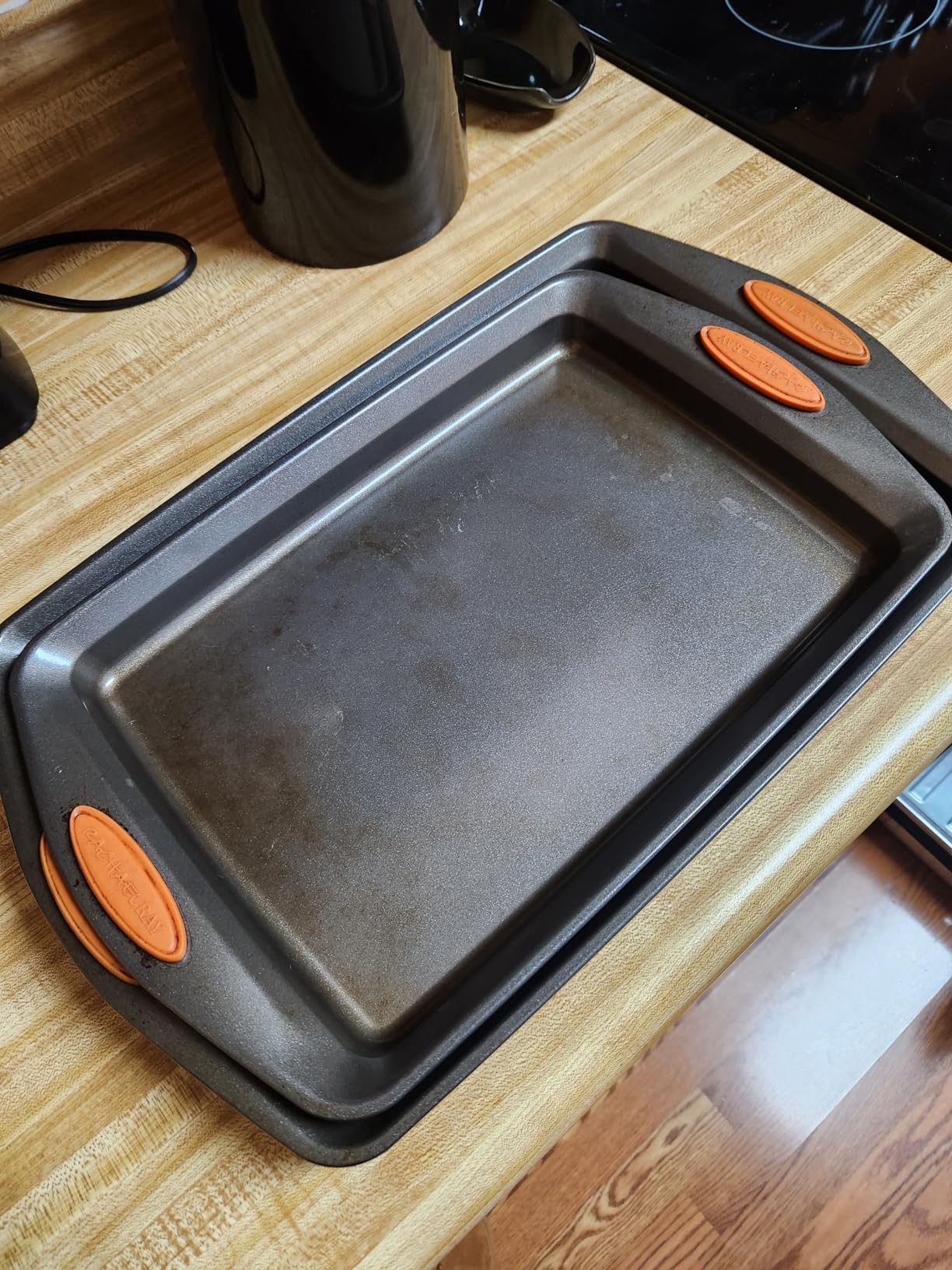 Rachael Ray Nonstick Bakeware Cookie Pan Set, Baking Sheets, 3-Piece, Gray customer photo 1