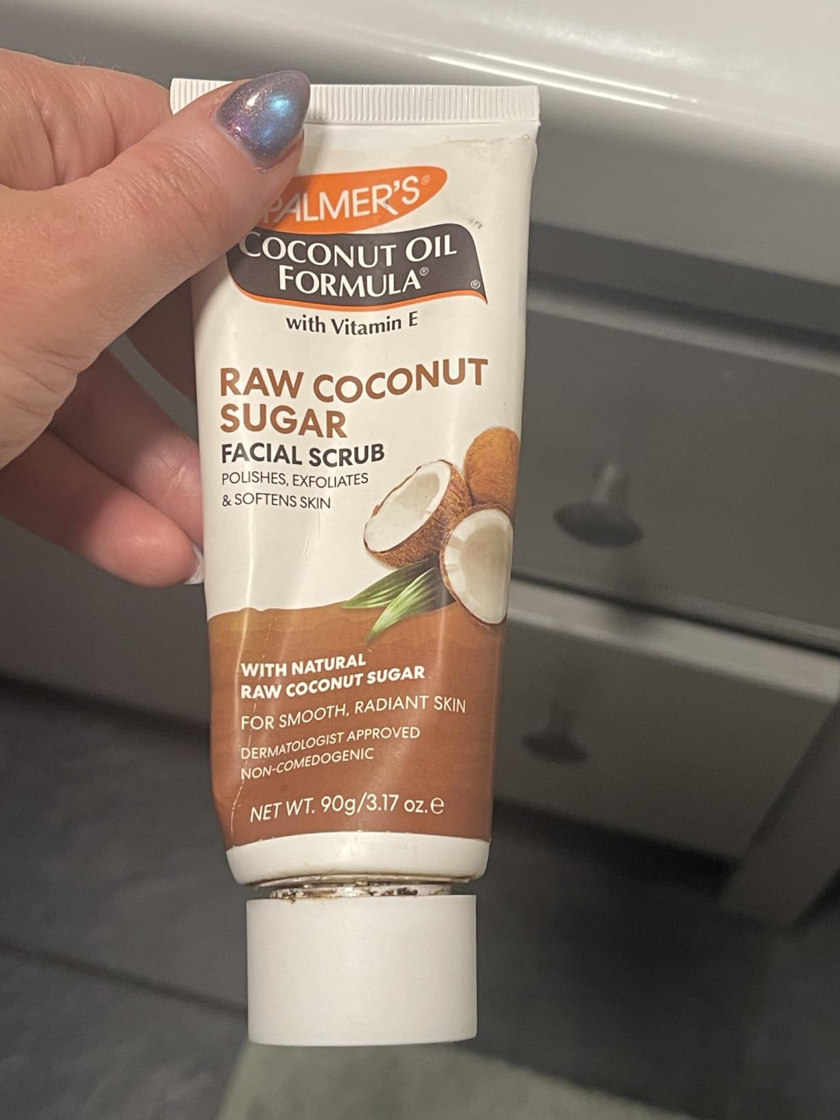 Palmer's Coconut Sugar Facial Scrub Exfoliator with Chamomile (3.17 Oz) customer photo 2