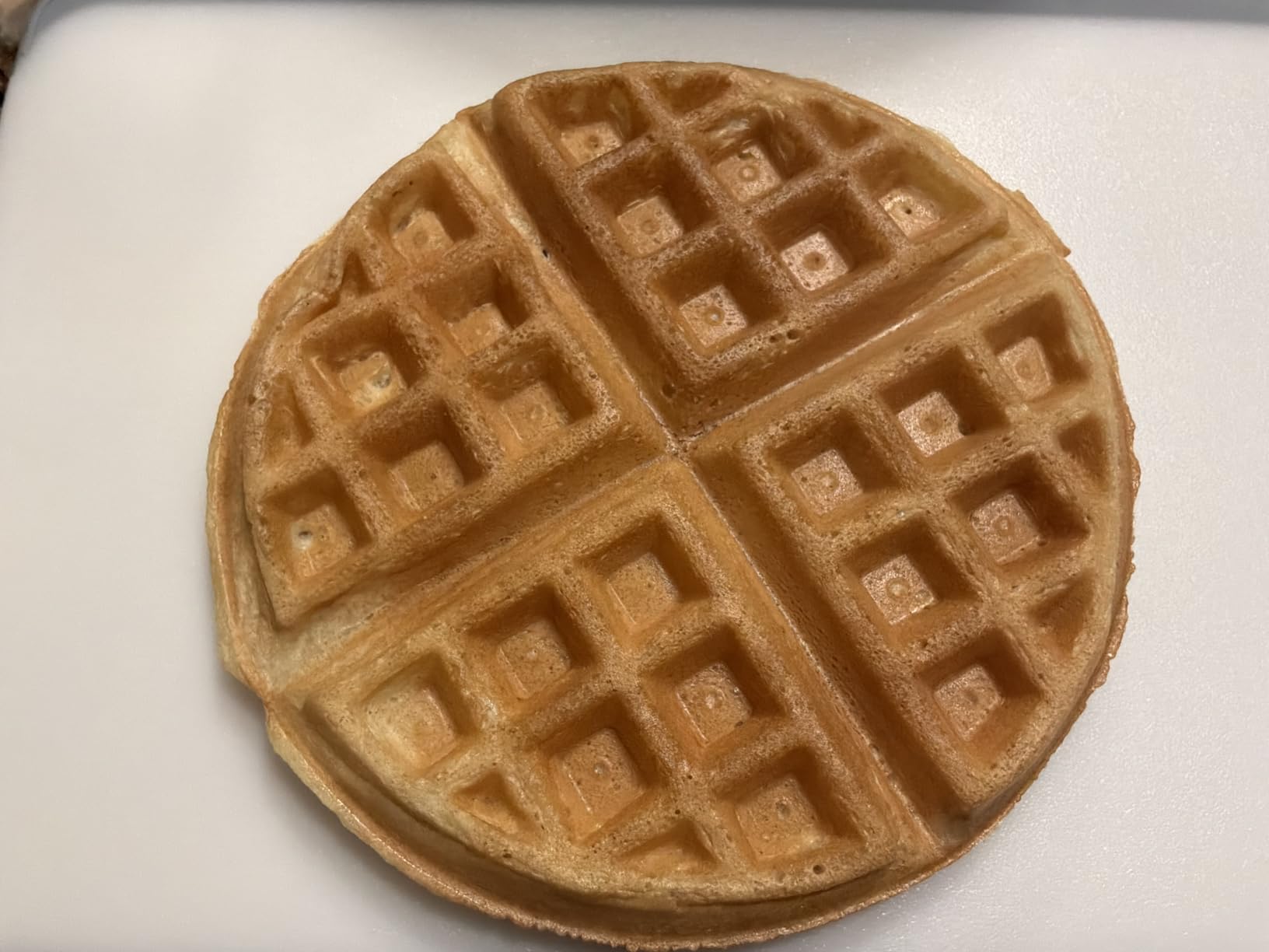 Chefman Anti-Overflow Belgian Waffle Maker w/Shade Selector, Temperature Control, Mess Free Moat, Round Iron w/Nonstick Plates & Cool Touch Handle, Measuring Cup Included, Black customer photo 1