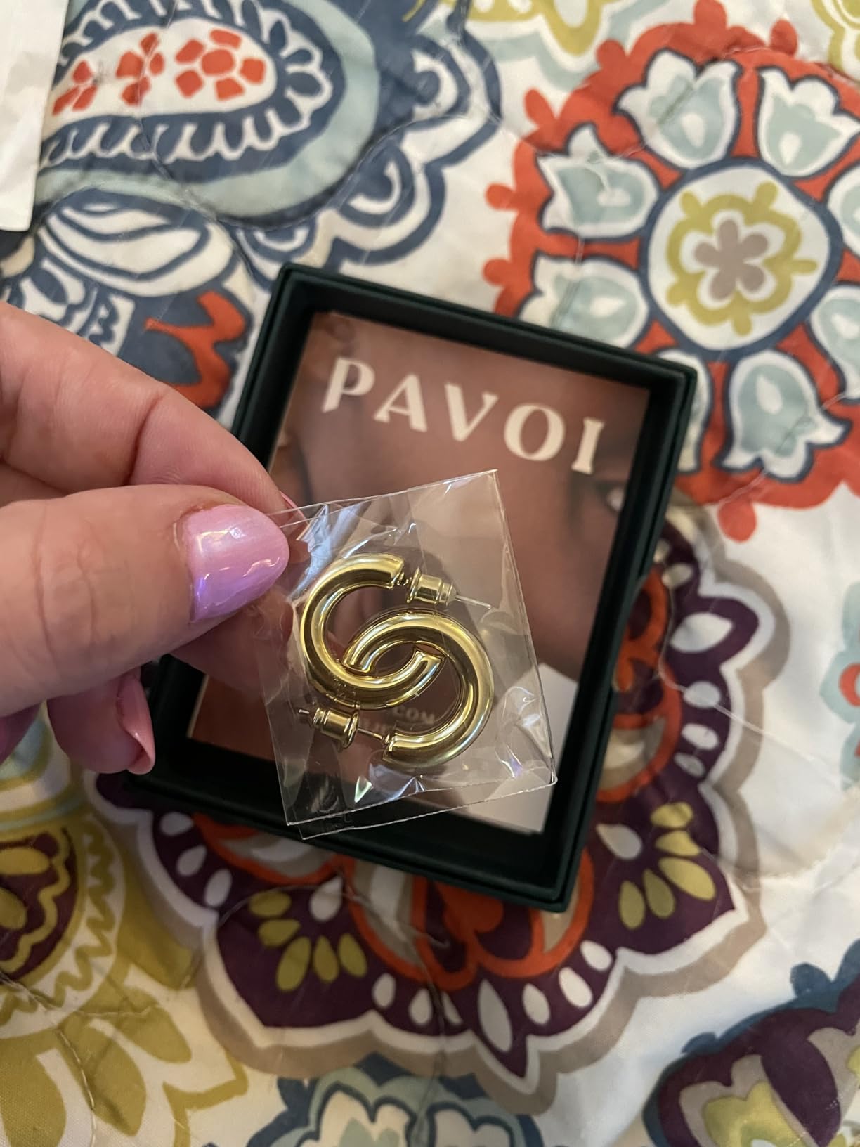 PAVOI Chunky Gold Hoop Earrings for Women, Lightweight 14K Gold Plated customer photo 1