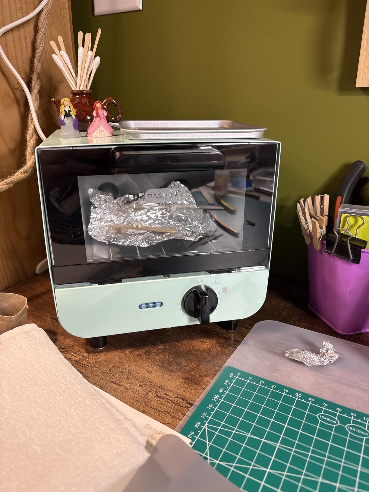 Dash Mini Toaster Oven | Small Toaster Oven for Dorms, Apartments, & Small Kitchens, Adjustable Timer Dial with Auto Shutoff, Removable Cooking Tray & Crumb Catch, Aqua customer photo 1