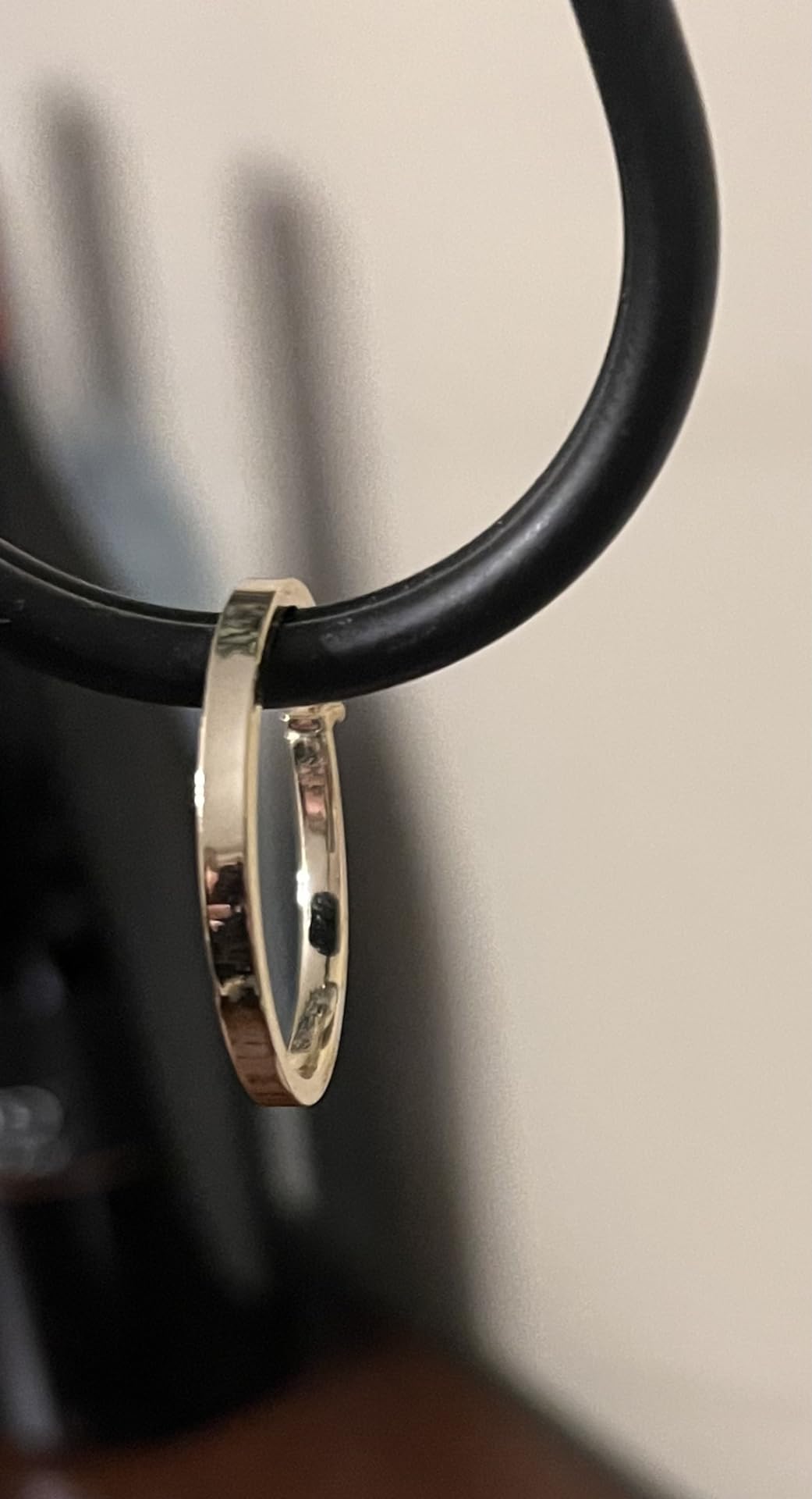 PAVOI Gold Hoop Earrings for Women, 14K Gold Plated Lightweight Hoops customer photo 1