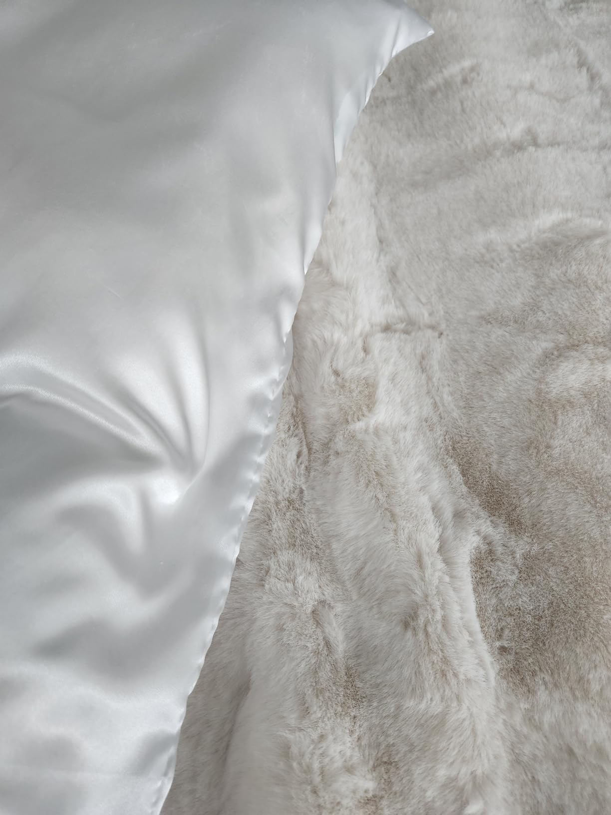 UGG Euphoria Throw Blanket, Plush Faux Fur Blanket, 50