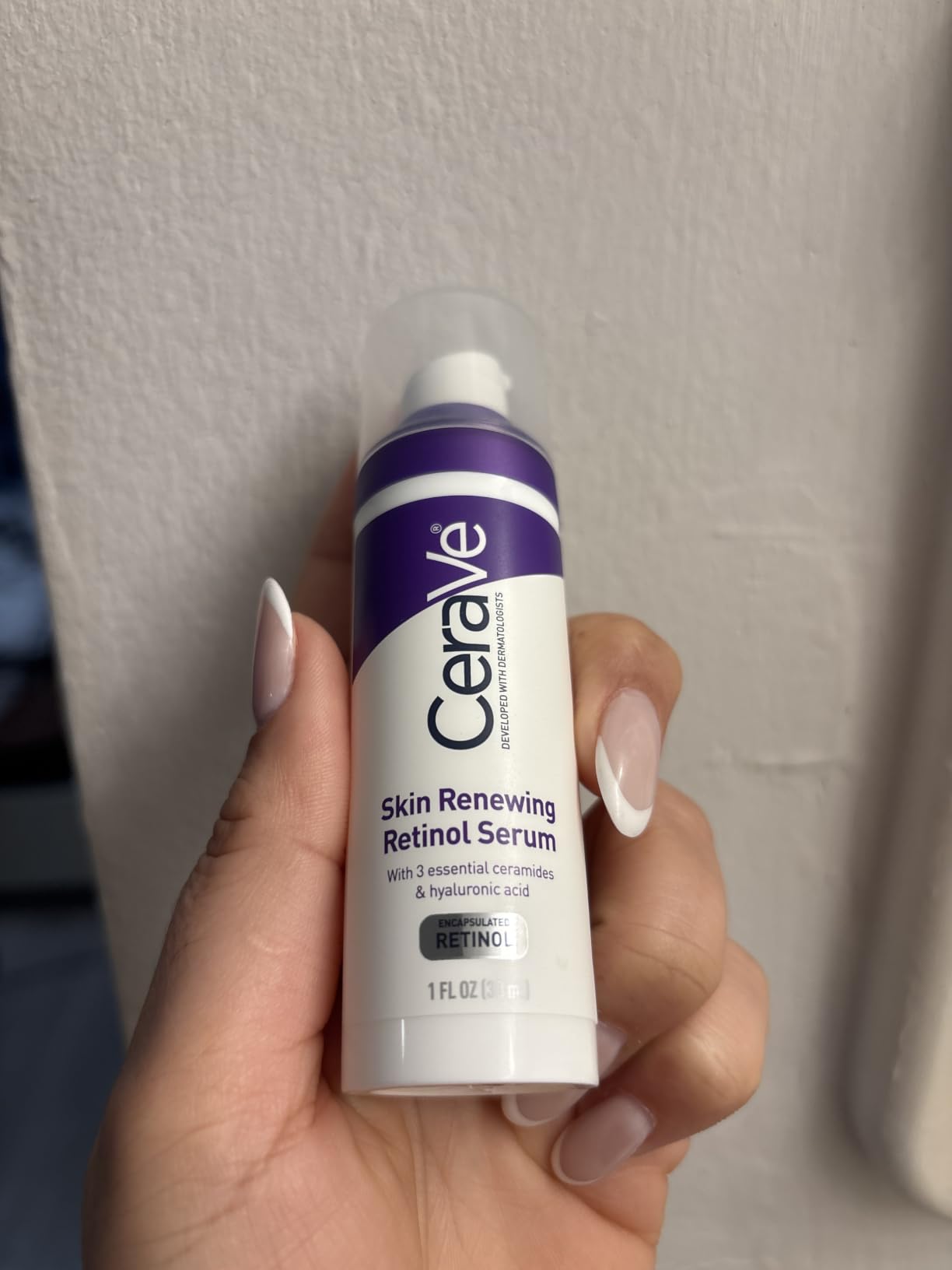 CeraVe Retinol Serum for Face with Niacinamide & Hyaluronic Acid customer photo 1