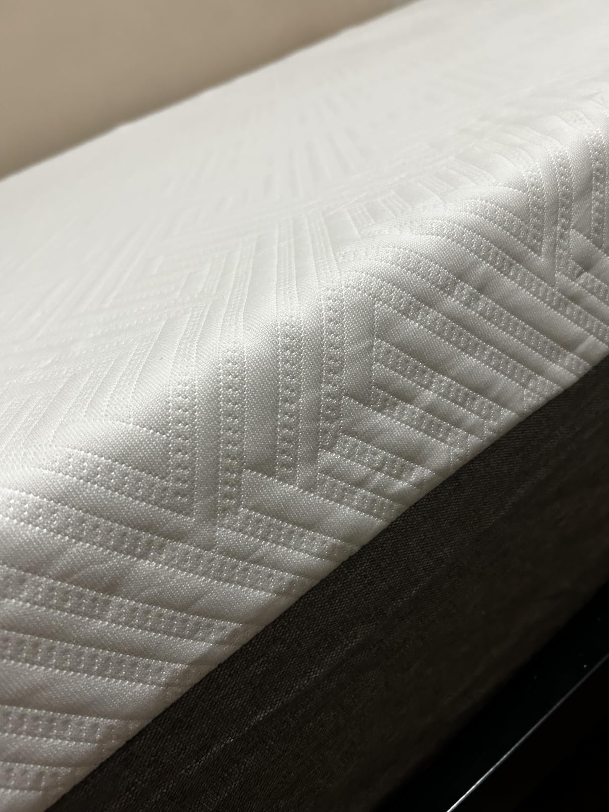 Novilla Full Size Mattress, 10 inch Gel Full Size Memory Foam Mattress customer photo 2