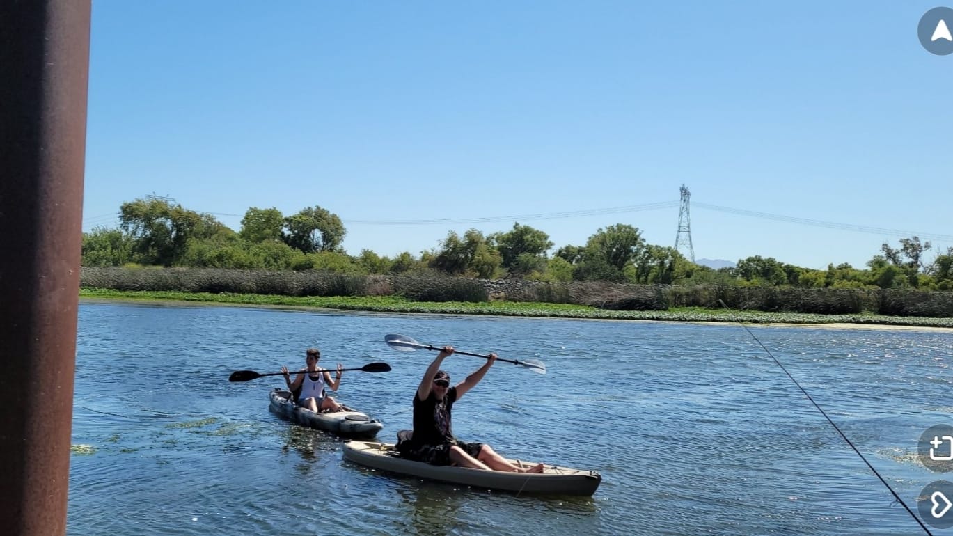 Pelican - Poseidon Paddle - Aluminum Shaft with Reinforced Fiberglass Blades - Lightweight, Adjustable Kayaks Paddles - Perfect for Kayaking Boating customer photo 1