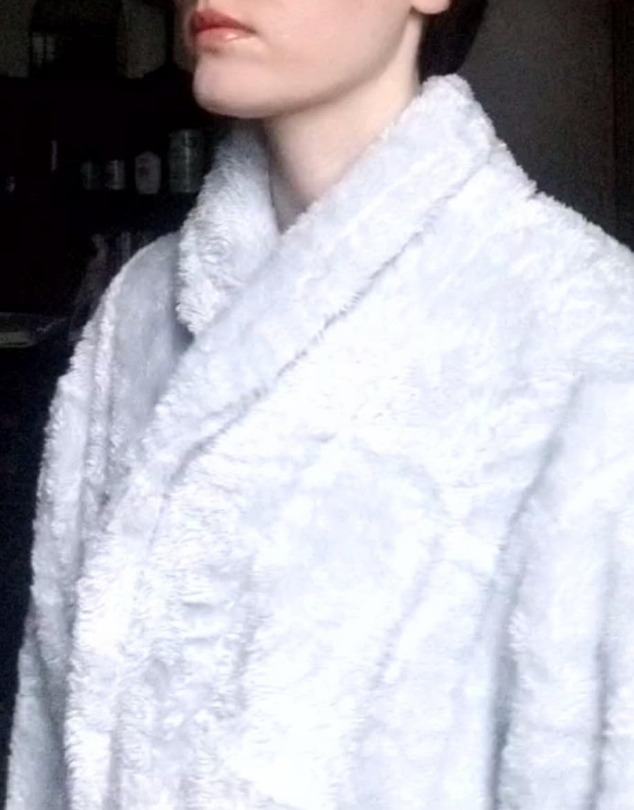 PAVILIA Premium Womens Plush Soft Robe, Fluffy Warm Fleece Sherpa Bathrobe customer photo 1