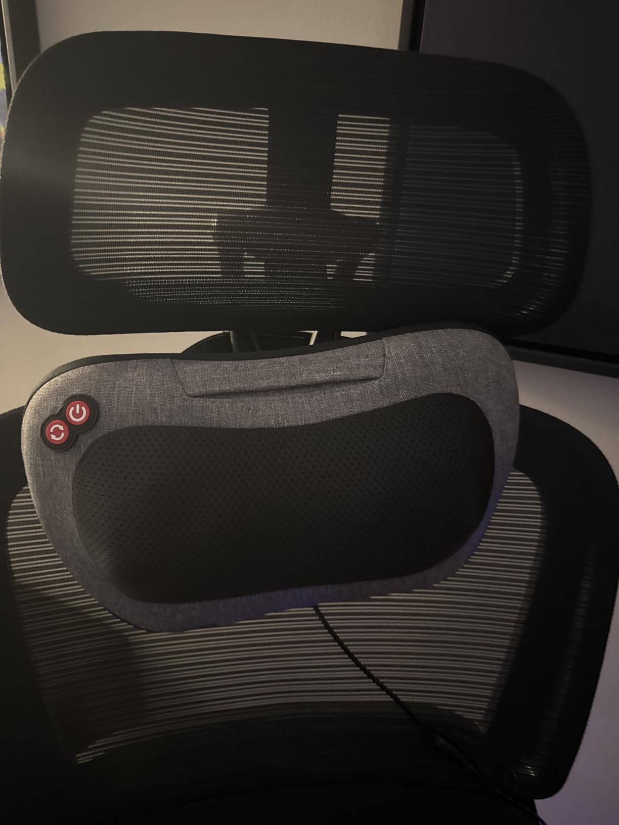 VIKTOR JURGEN Shiatsu Back Massager with Heat, Deep Tissue for Pain Relief customer photo 2
