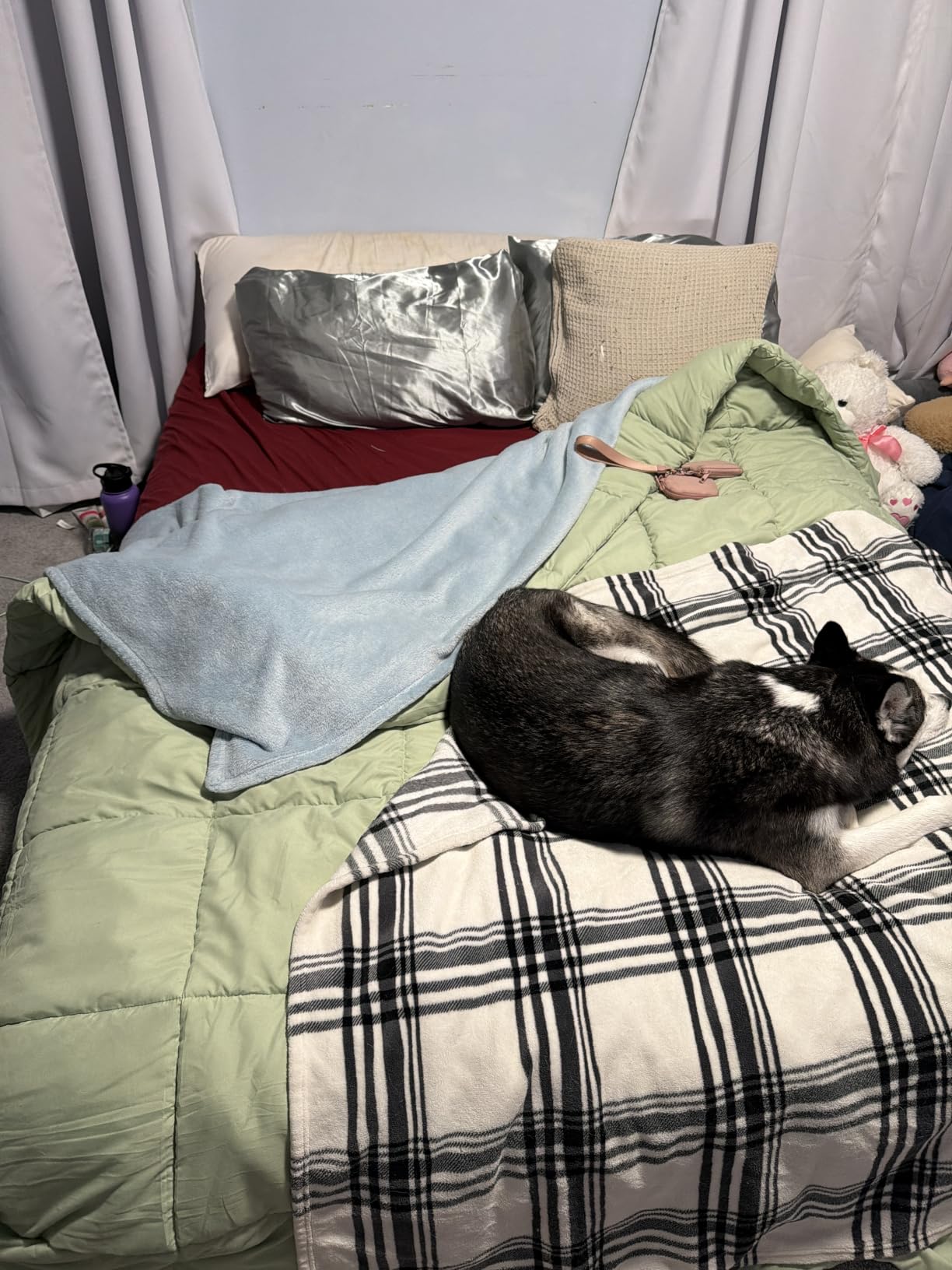 BEDELITE Satin Pillowcases, Queen Size 20x30 Inch, Dark Grey, Set of 2 customer photo 2
