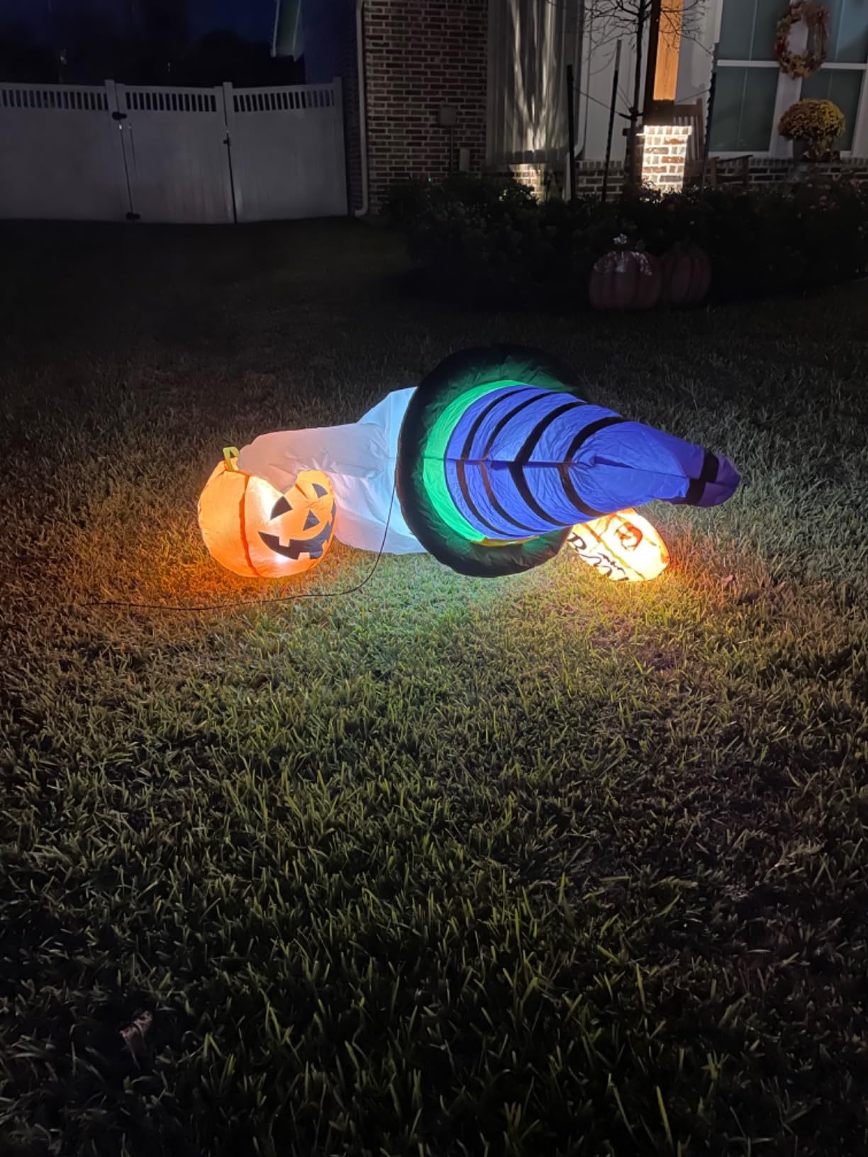 GOOSH 5 FT Halloween Inflatables Ghost Outdoor Decorations Blow Up Yard Cute Wizard Ghost with Pumpkin with Built-in LEDs for Garden Lawn Indoor Party Holiday Decor customer photo 2
