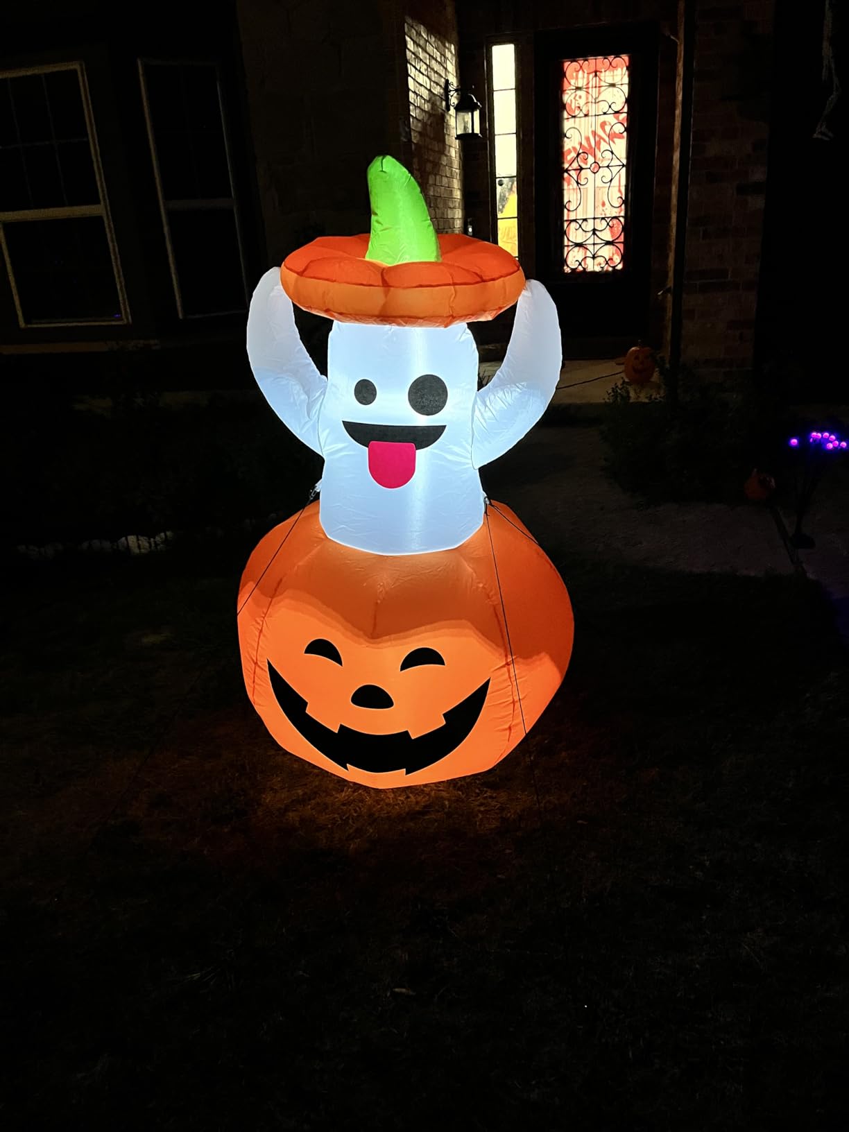Joiedomi 5 FT Tall Halloween Inflatables Outdoor Decorations, Inflatable Cute Ghost Halloween Decor Outdoor, Blow Up Ghost Lift Pumpkin Candy Bag with Build-in LEDs for Yard Decorations customer photo 2