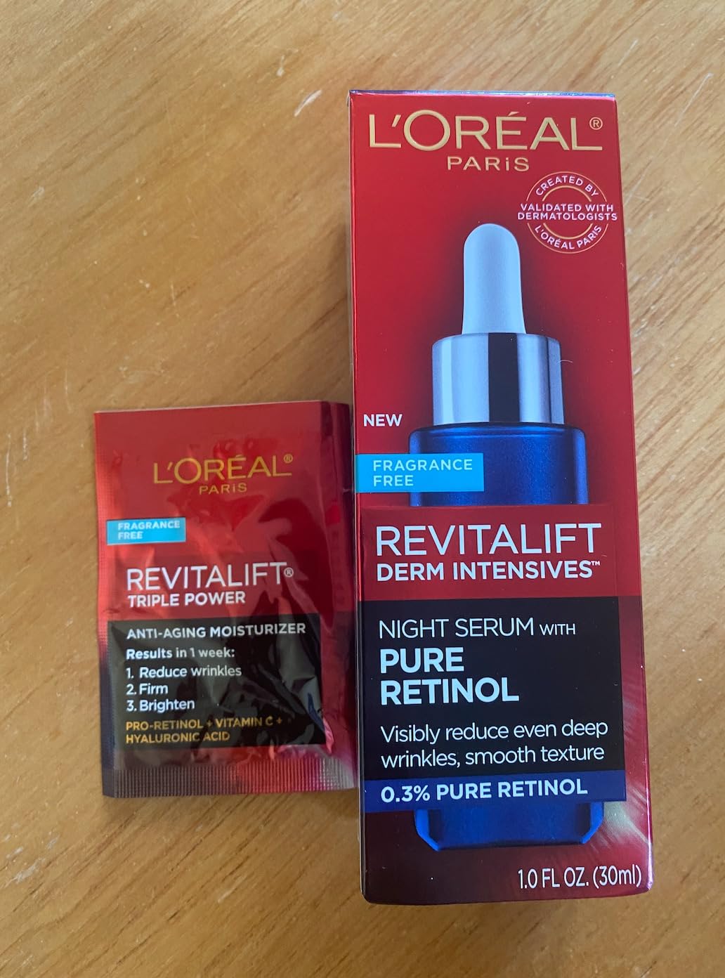 L'Oreal Paris Revitalift 0.3% Pure Retinol Night Serum, Reduce Deep Wrinkles, Fragrance Free 1 oz + Moisturizer Sample customer photo 2