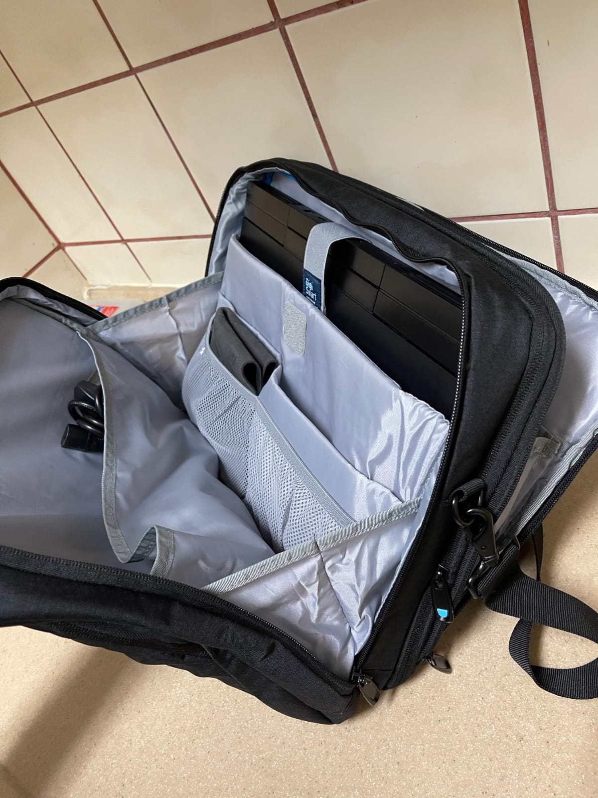 BAGSMART 17.3 Inch Laptop Bag Expandable Computer Bag Briefcase, Black customer photo 1