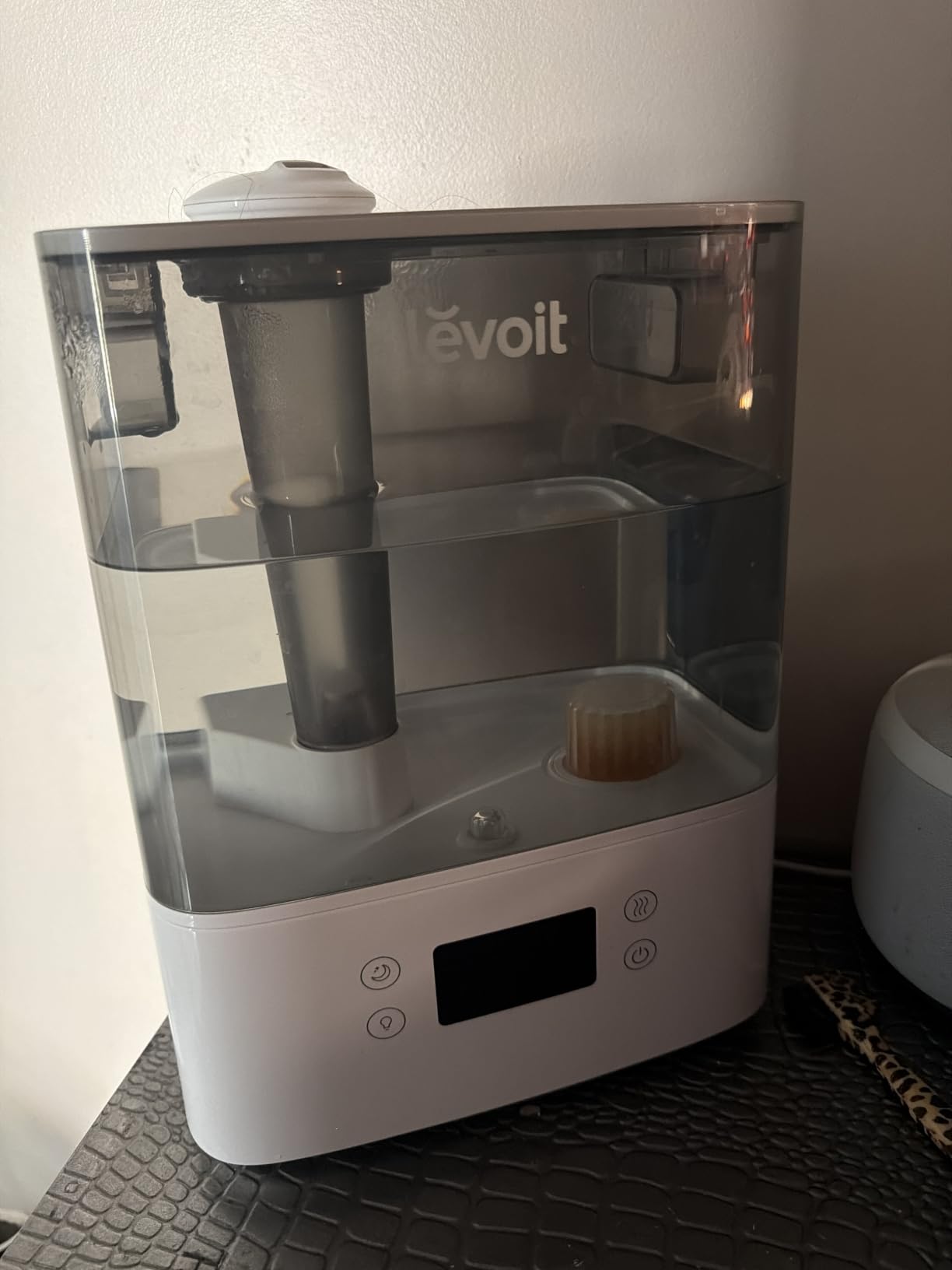 Levoit Humidifiers for Bedroom Large Room, 6L, 60H Runtime, 26dB, Smart App customer photo 1
