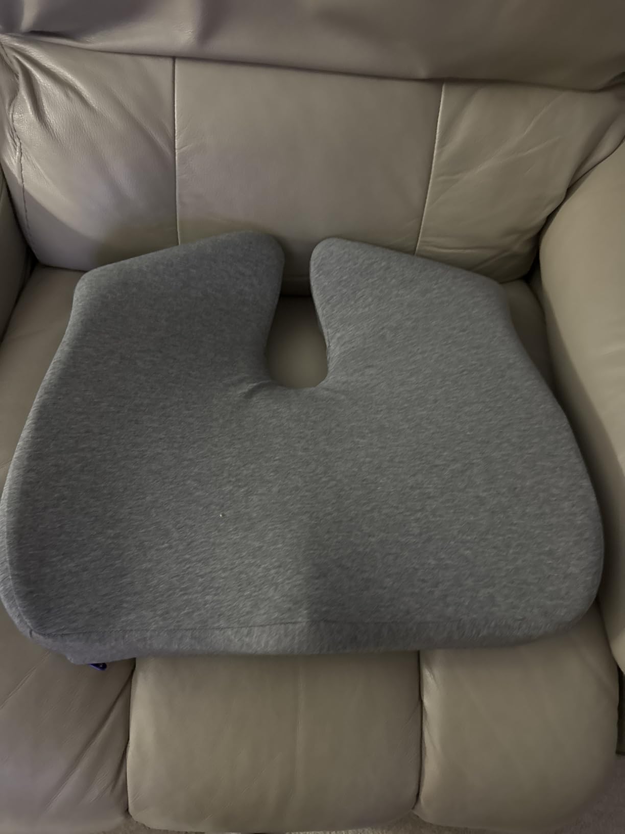 C CUSHION LAB Patented Pressure Relief Seat Cushion for Long Sitting Hours on Office/Home Chair, Car, Wheelchair - Extra-Dense Memory Foam for Hip, Tailbone, Coccyx, Sciatica - Light Grey customer photo 2