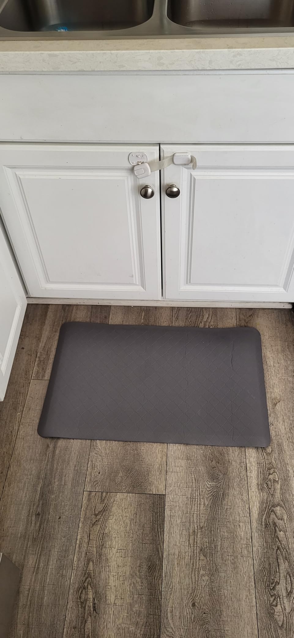 HappyTrends Kitchen Mats for Floor Cushioned Anti-Fatigue Kitchen Rugs customer photo 2