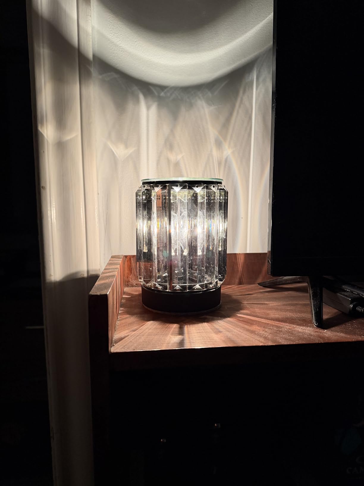 Leyoue Wax Warmer, Electric Wax Melt Warmer with Night Light customer photo 2