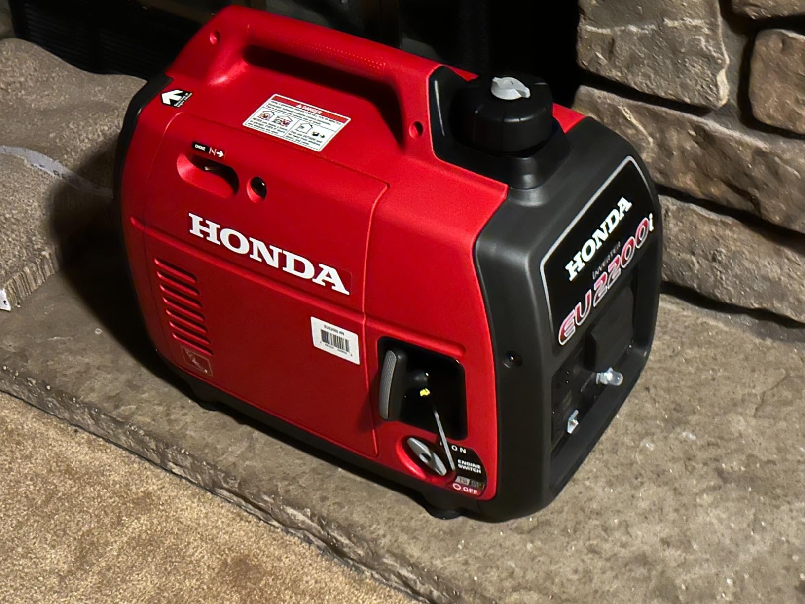 Honda EU2200i 2200 Watt Inverter Generator (EU2200ITAN) customer photo 1