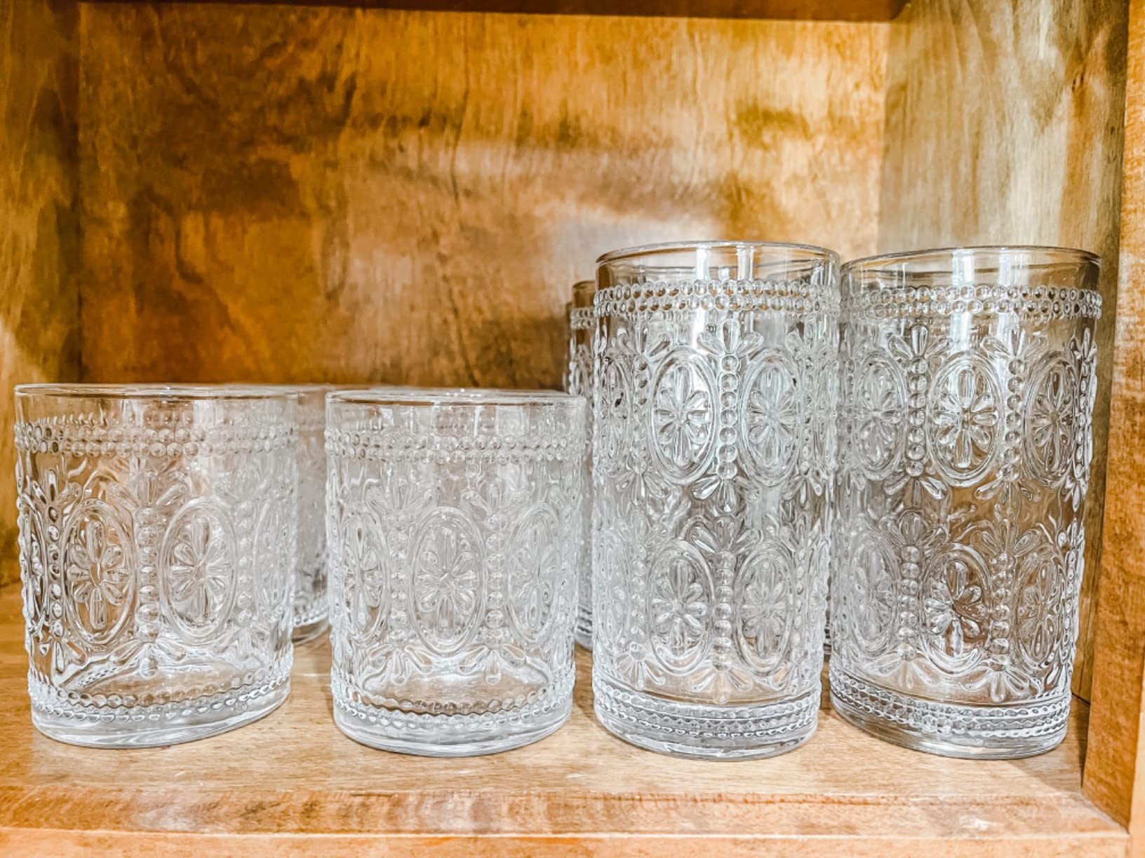 Bekith 6 Pack Romantic Drinking Glasses, 12 oz Highball Glasses, Thick Water Glasses, Tall Glass Cups for Beverages, Beer, Cocktail, Vintage Glassware Set for Dinner Parties, Bars, Restaurants customer photo 1