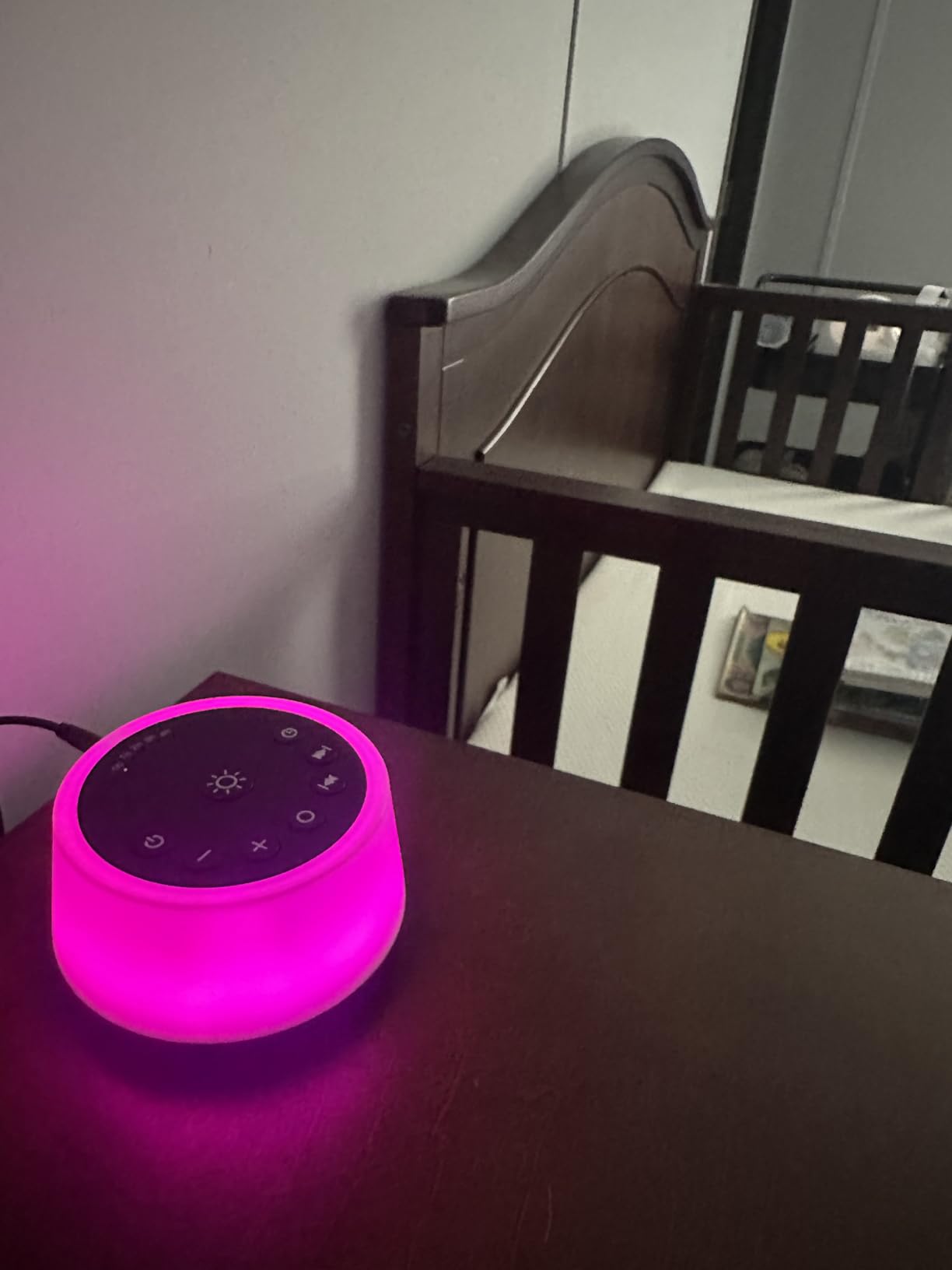 Color Noise Sound Machines with 10 Colors Night Light 25 Soothing Sounds and Sleep White Noise Machine 32 Volume Levels 5 Timers Adjustable Brightness Memory Function for Adults Kids Baby customer photo 1