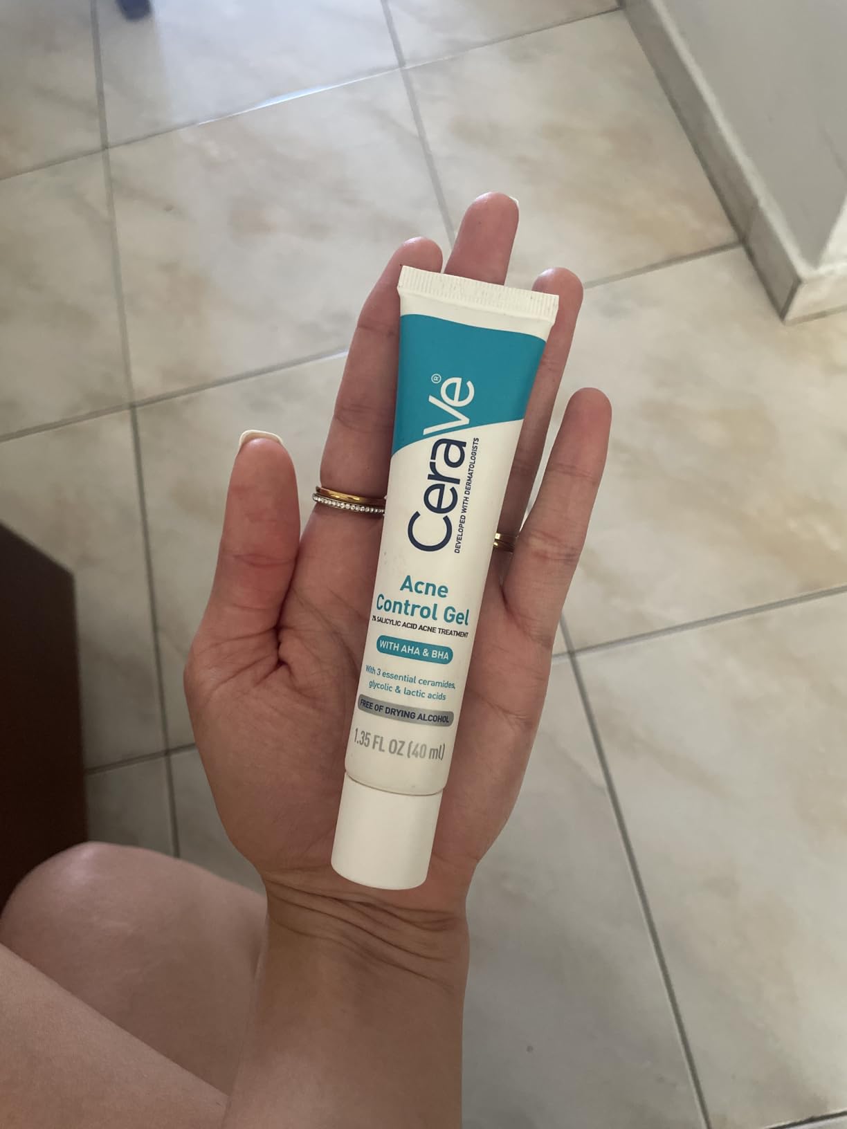 CeraVe Acne Control Gel, Salicylic & Glycolic Acid Face Treatment, 1.35oz customer photo 2