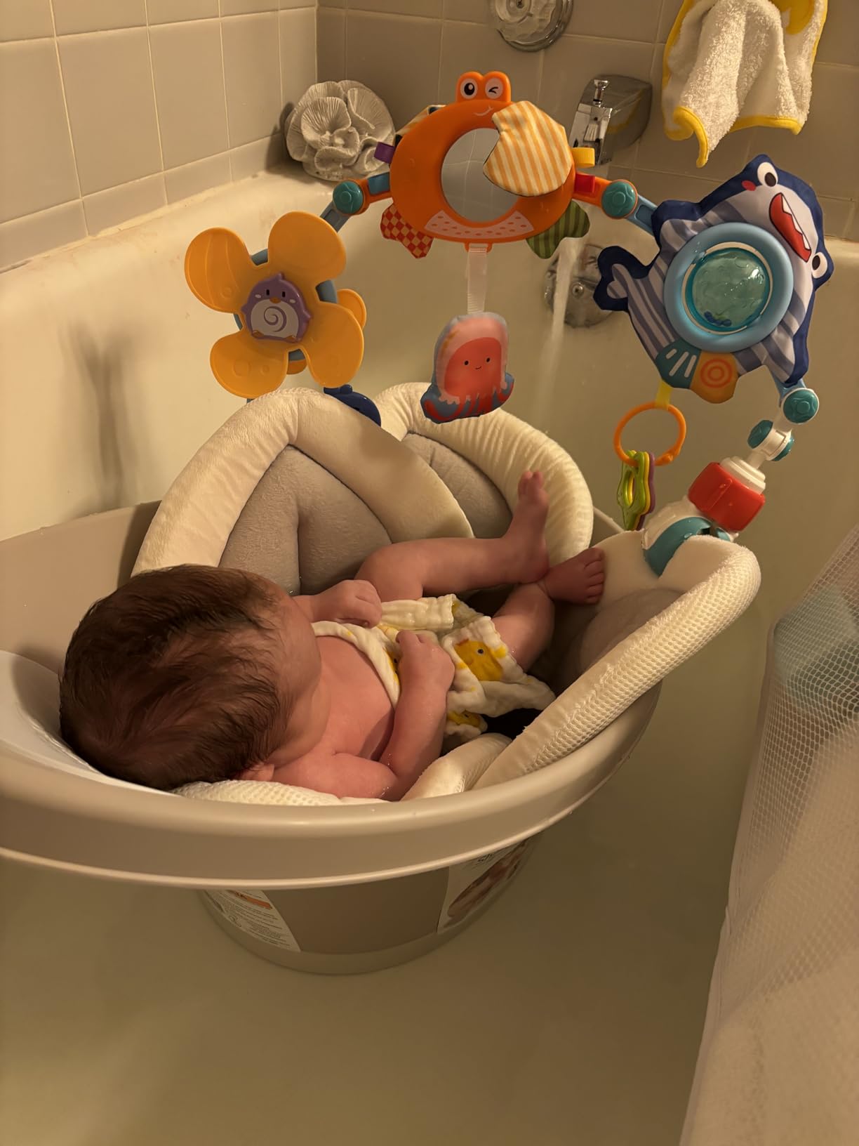 Shnuggle Newborn Baby Bath | Built in Support Bump and Soft Backrest | Suitable from Newborn | Bath Seat Support Includes Plug | Taupe customer photo 1