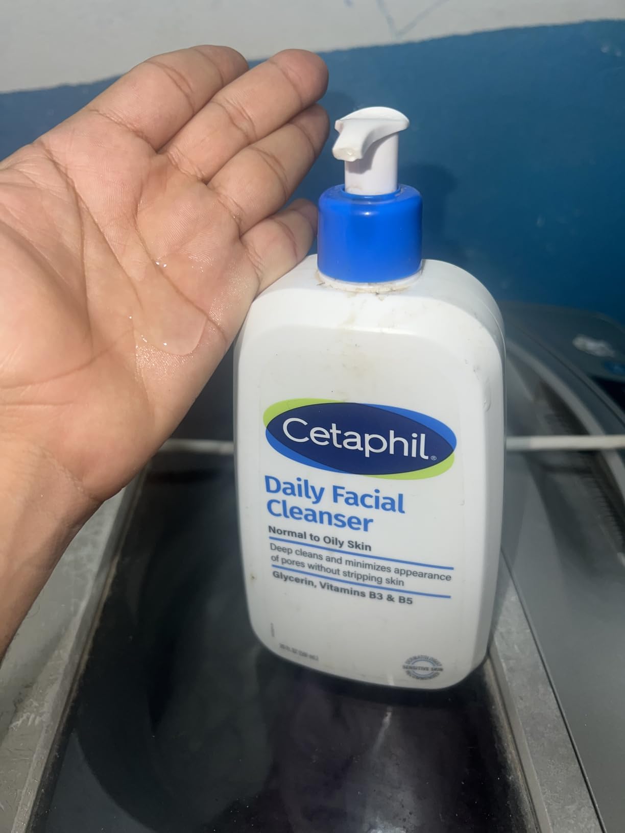 Cetaphil Daily Facial Cleanser Sensitive & Oily Skin, 20 oz customer photo 2