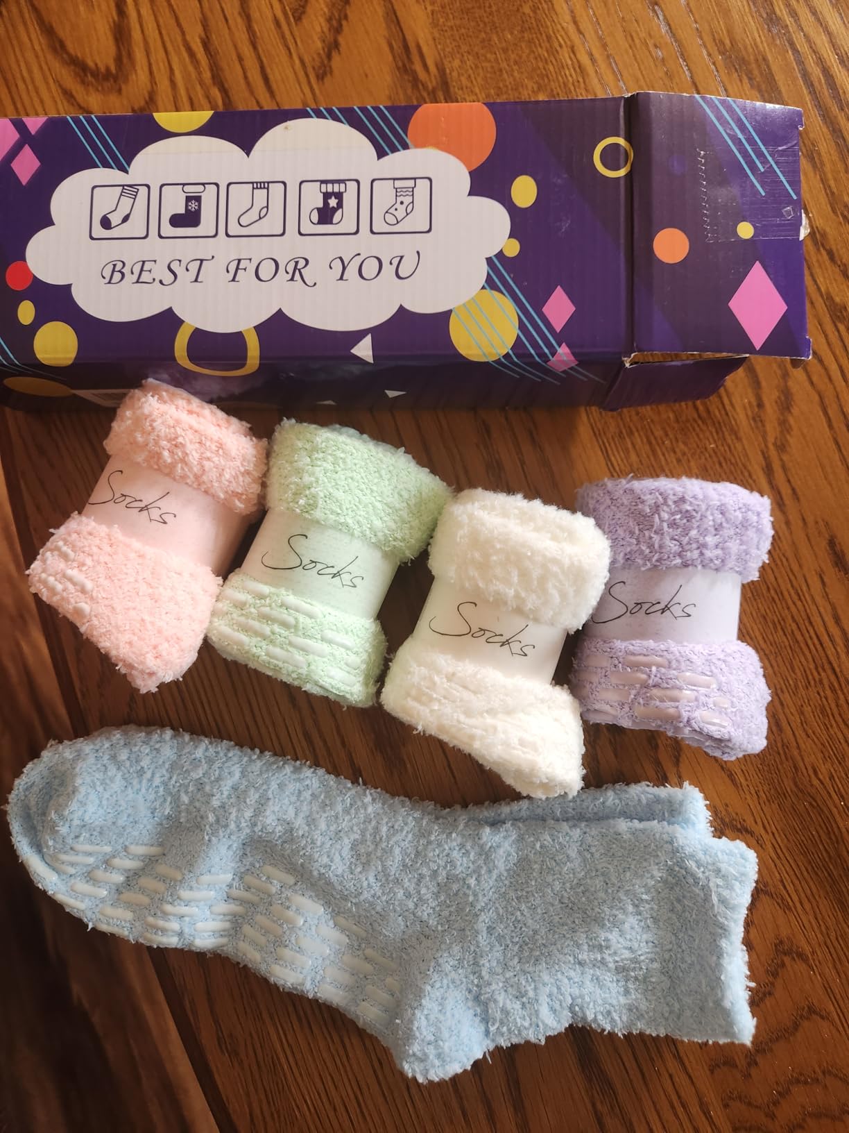 FNOVCO Non Slip Socks for Women Winter Warm Cozy Fuzzy Slipper Socks Soft Fluffy Hospital Socks with Grips customer photo 1