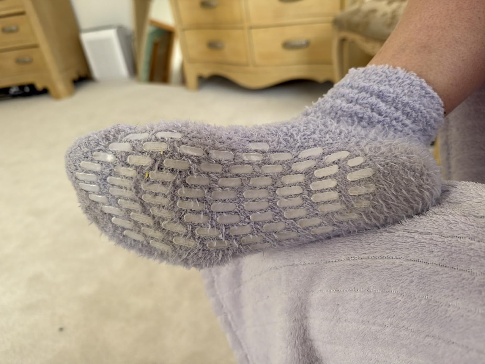 FNOVCO Non Slip Socks for Women Winter Warm Cozy Fuzzy Slipper Socks Soft Fluffy Hospital Socks with Grips customer photo 2