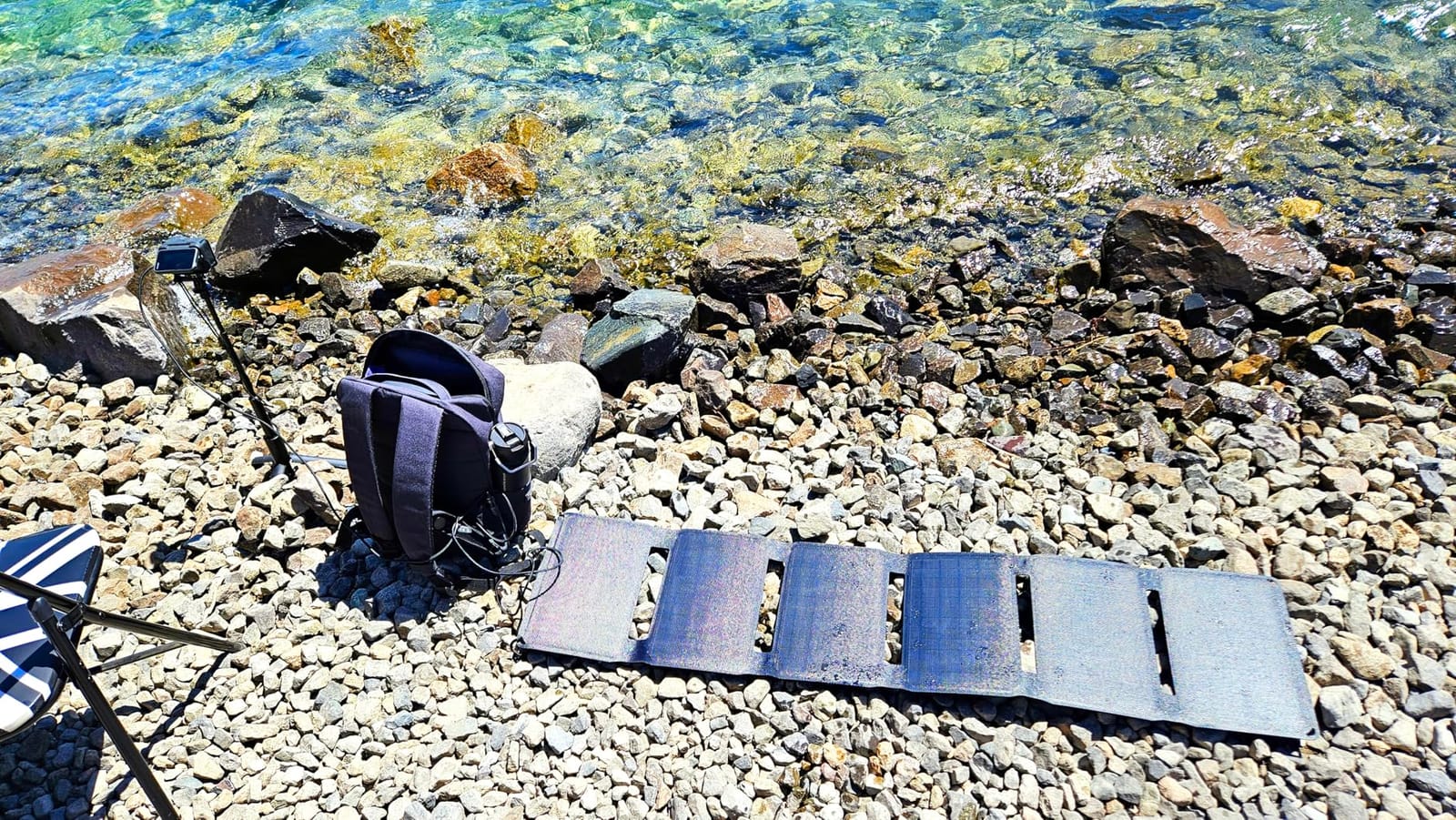 FlexSolar 40W Foldable Solar Panel Charger, USB-C USB-A & DC Outputs customer photo 1