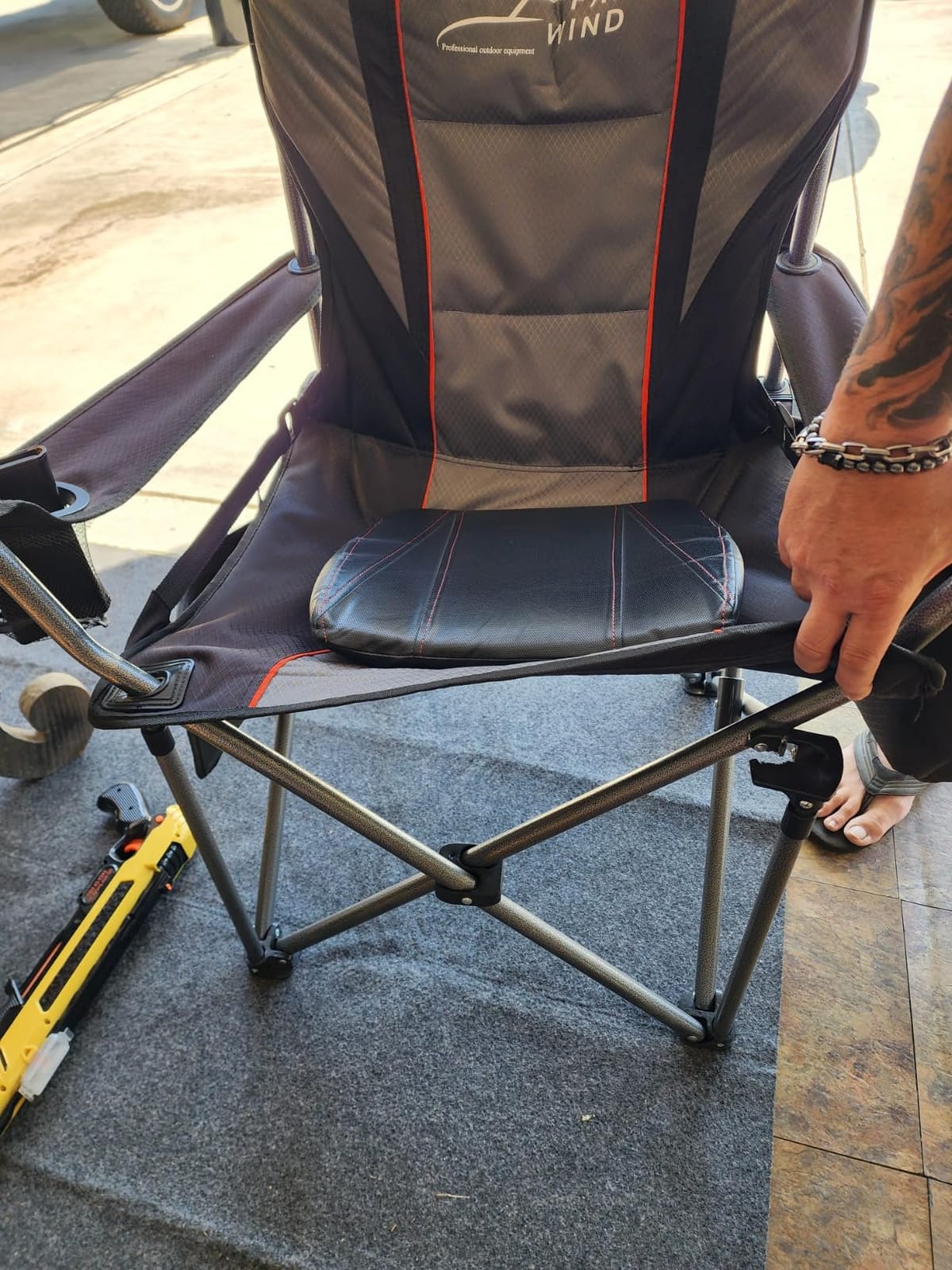 FAIR WIND Fully Padded Oversized Camping Chair Heavy Duty for Adults customer photo 1