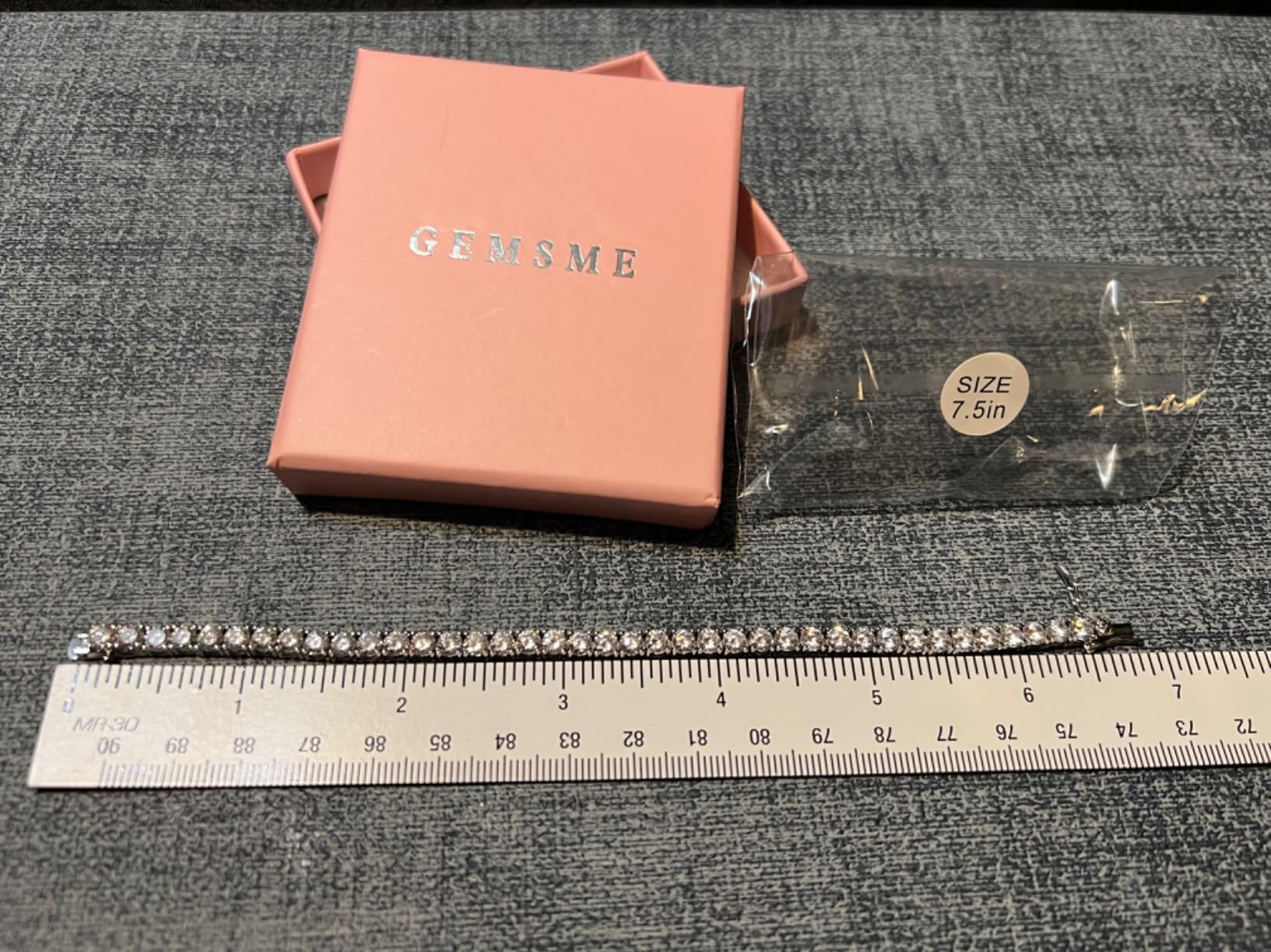 Gemsme 4.0MM Tennis Bracelets for Women/Men, Classic Cubic Zirconia Braclet customer photo 1