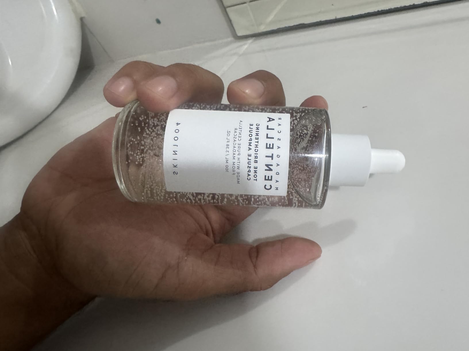 SKIN1004 Tone Balancing Capsule Ampoule, Niacinamide & Centella Serum for Face, Korean Hydrating Facial Serum for Unevne Skin Tone with Tranexamic Acid, Korean Skin Care, 3.38 fl.oz / 100ml customer photo 1