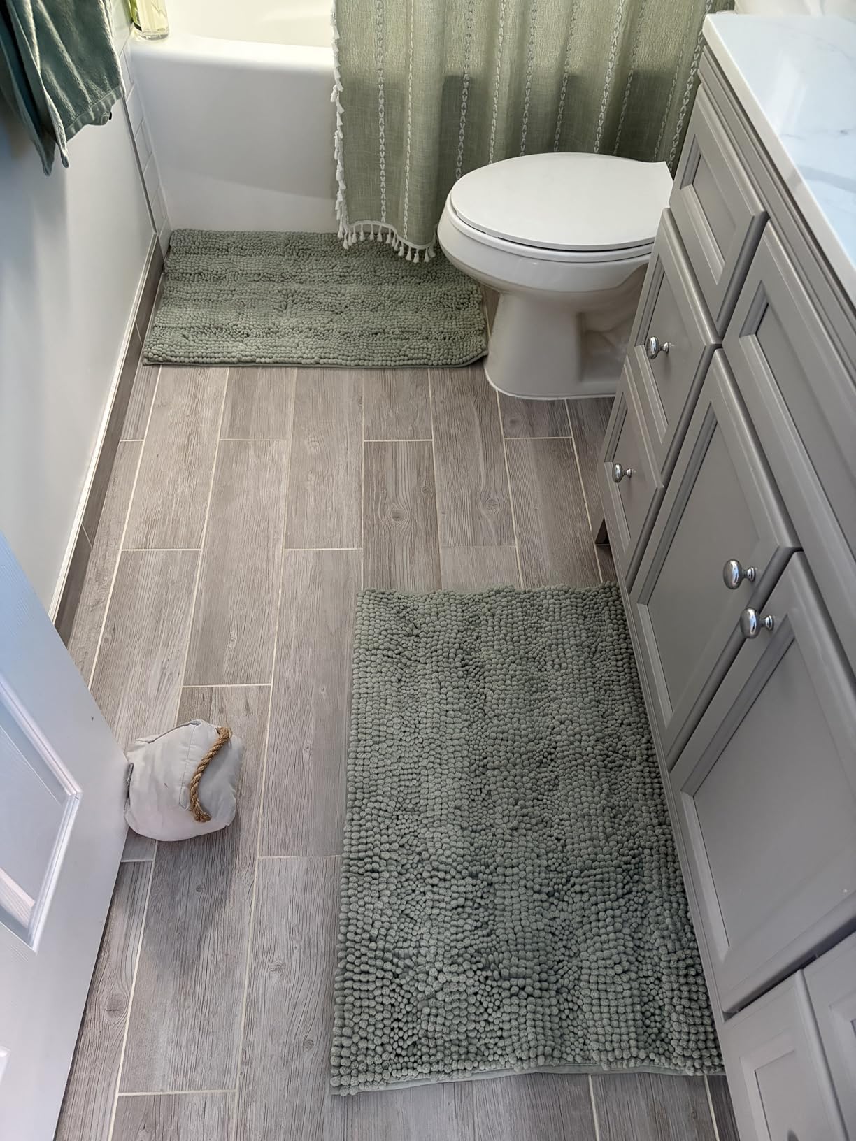 H.VERSAILTEX Sage Bathroom Rugs, Bath Mat Set of 2 Extra Thick Chenille Striped Pattern Shaggy Bath Rugs for Bath Room, Non Skid Bath Mats for Bathroom Floor (32 x 20 Plus 24 x 17 - Inches) customer photo 1