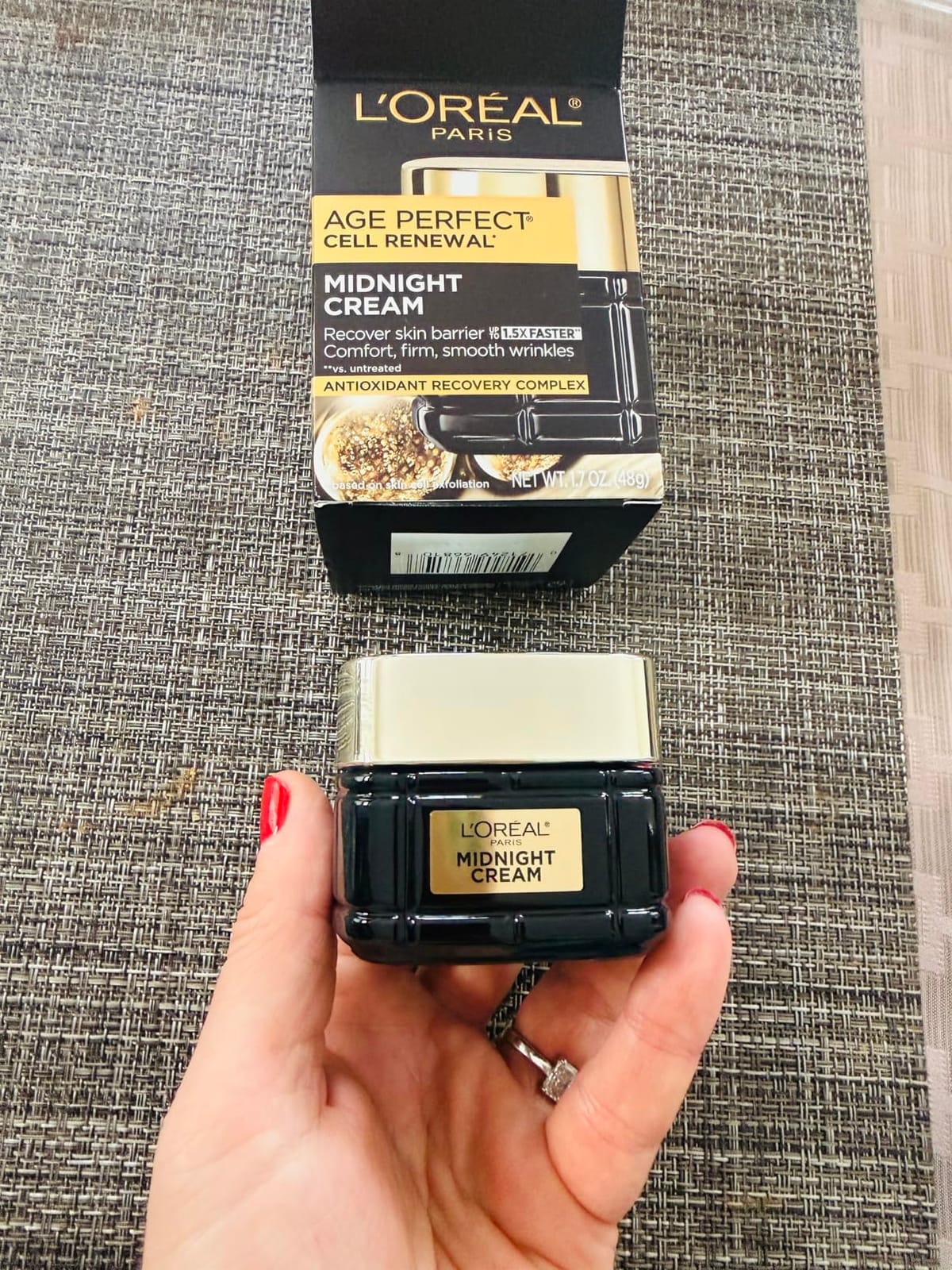 L'Oreal Paris Age Perfect Anti-Aging Midnight Cream 1.7 Oz + Serum Sample customer photo 2