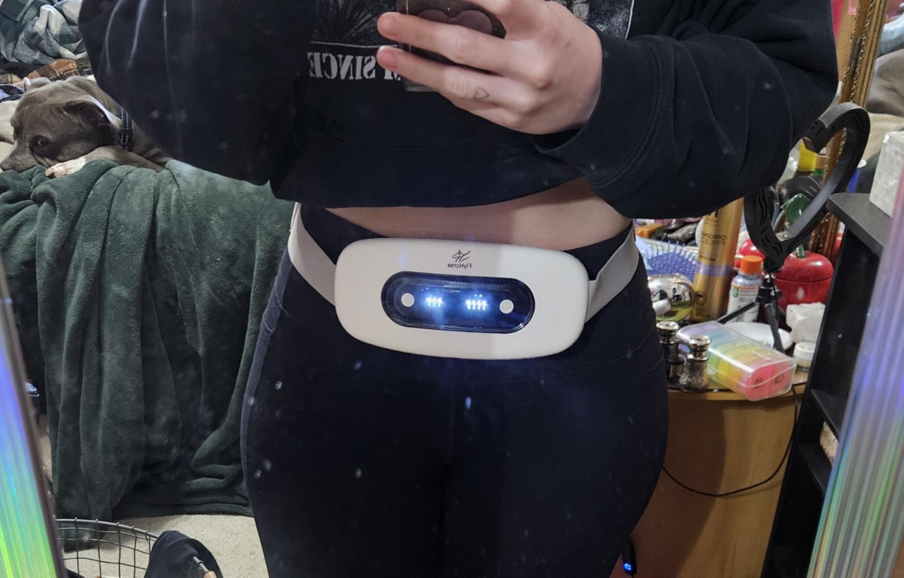 Portable Cordless Menstrual Heating Pad with 4 Heat Levels and 4 Massage Modes,Electric, Fast Large Heating Belly Wrap Belt (Black) customer photo 1