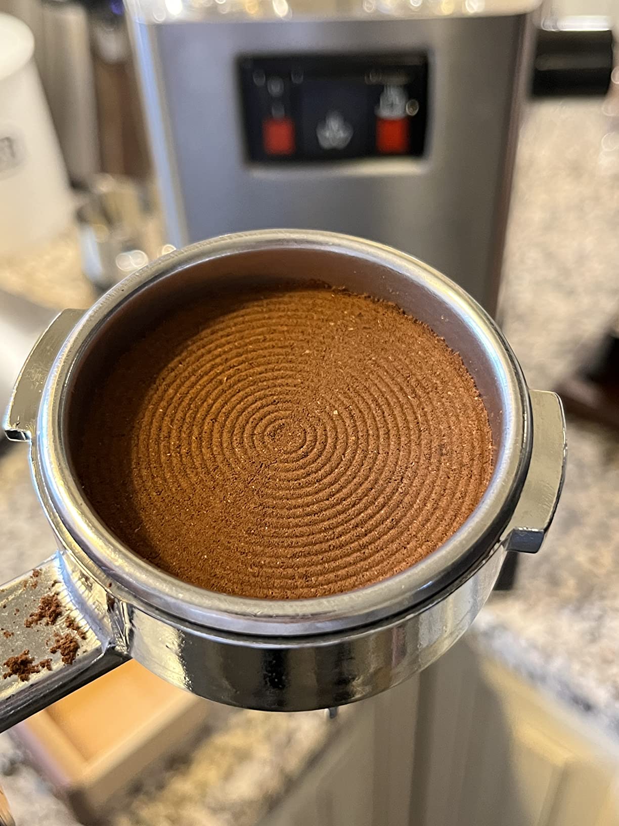 IKAPE 53.3mm Espresso Tamper, Premium Barista Coffee Tamper with Calibrated Spring Loaded, Threaded Stainless Steel Base Tamper Fits for Breville Series 54mm Portafilter Basket customer photo 2