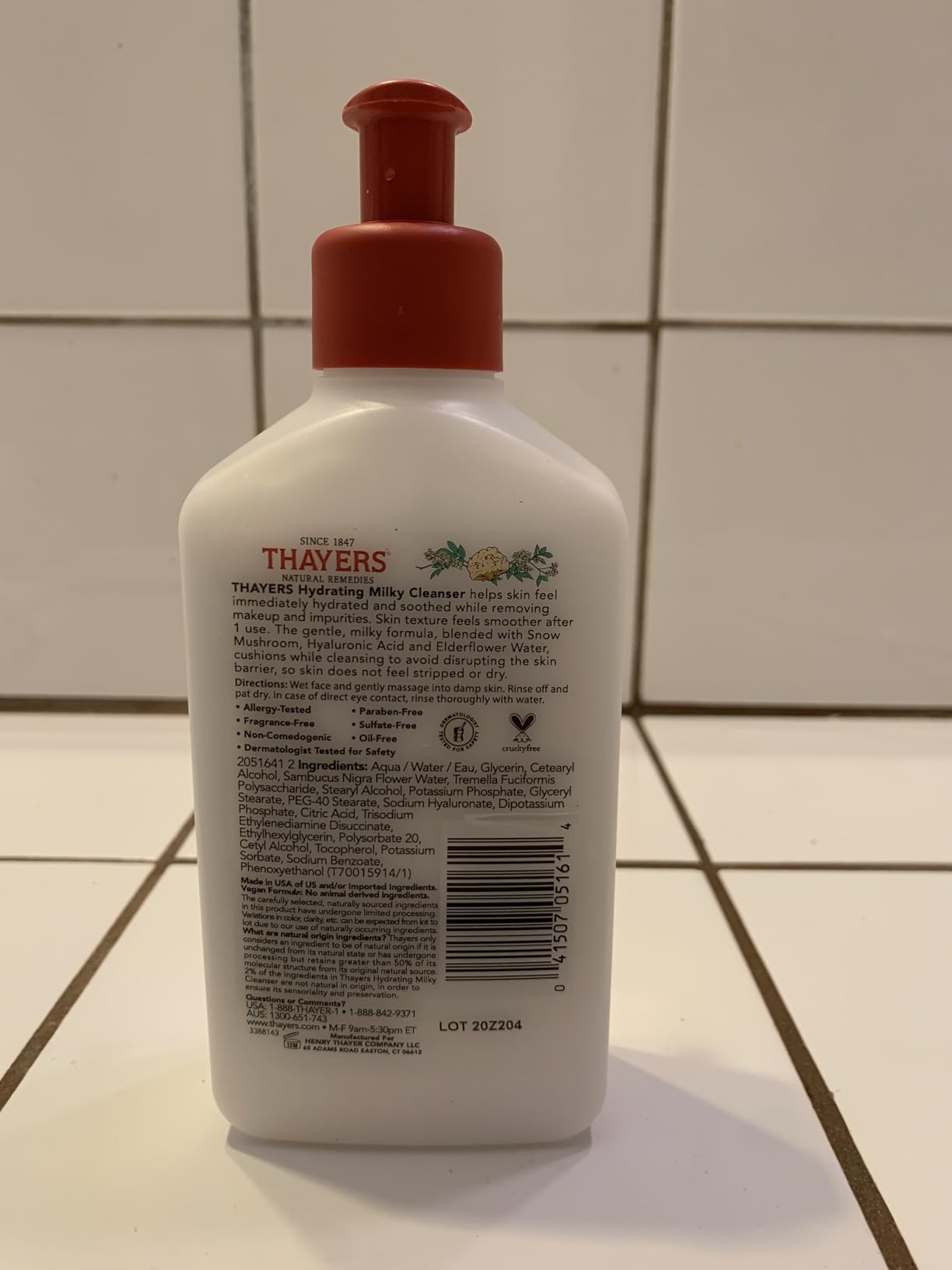 Thayers Milky Hydrating Face Cleanser with Snow Mushroom and Hyaluronic Acid, Dermatologist Recommended Gentle Facial Wash and Hydrating Skincare for Dry and Sensitive Skin, Paraben Free, 8 Fl Oz customer photo 1