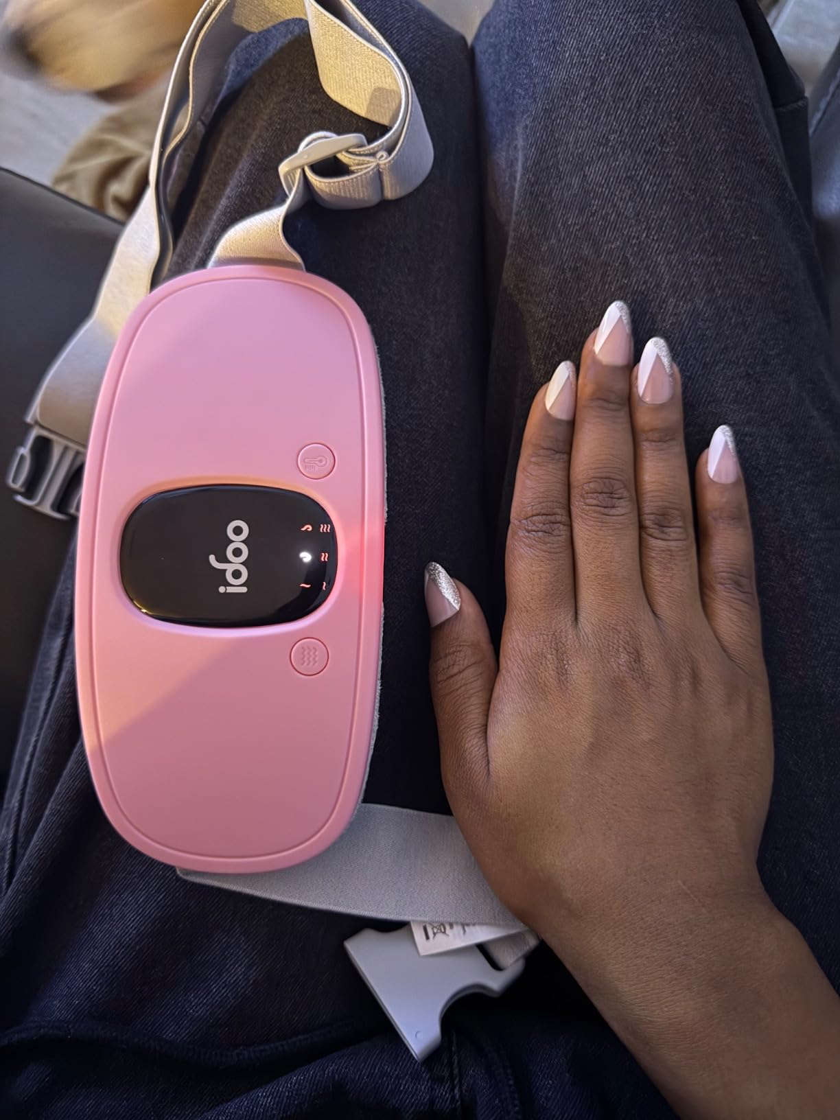 iDOO Cordless Heating Pad for Menstrual Cramps, Lightweight & Portable customer photo 1