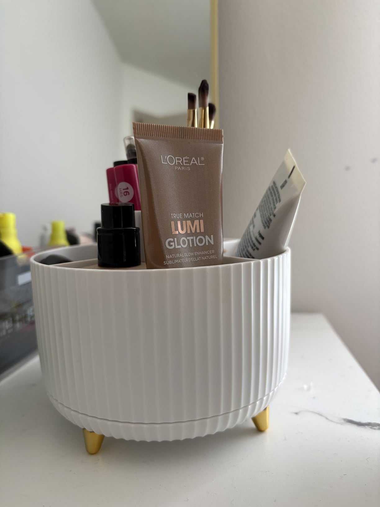 Diesisa Makeup Brush Holder Organizer,360° Rotating Makeup Brush Organizer,5 Slot Make up Brushes Cup for Cosmetics, Nail Polish, Art Supply, Bathroom Vanity Desktop Organizer - White customer photo 1