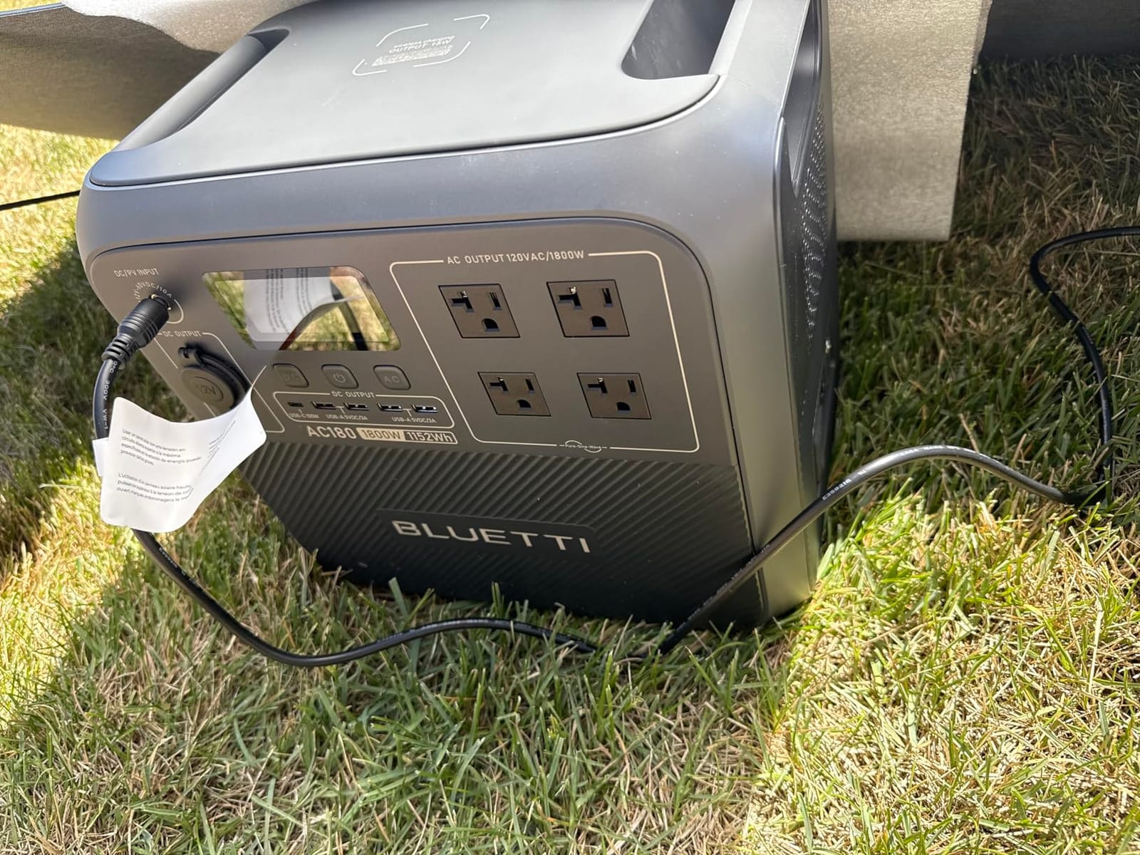 BLUETTI AC180 Solar Generator with 200W Solar Panel Included, 1152Wh 1800W customer photo 1