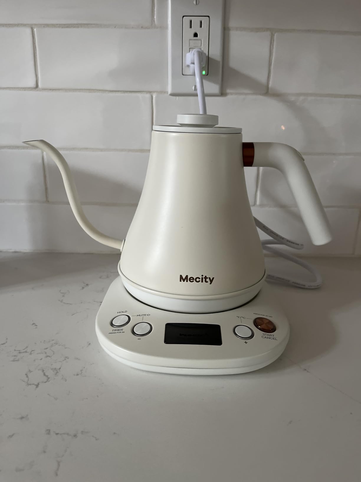 Mecity Electric Gooseneck Kettle With Keep Warm Function & LCD Display Automatic Shut Off Coffee Kettle Temperature Control Pour Over Kettle 1200 Watt, 0.8L, 120V, Off White customer photo 2