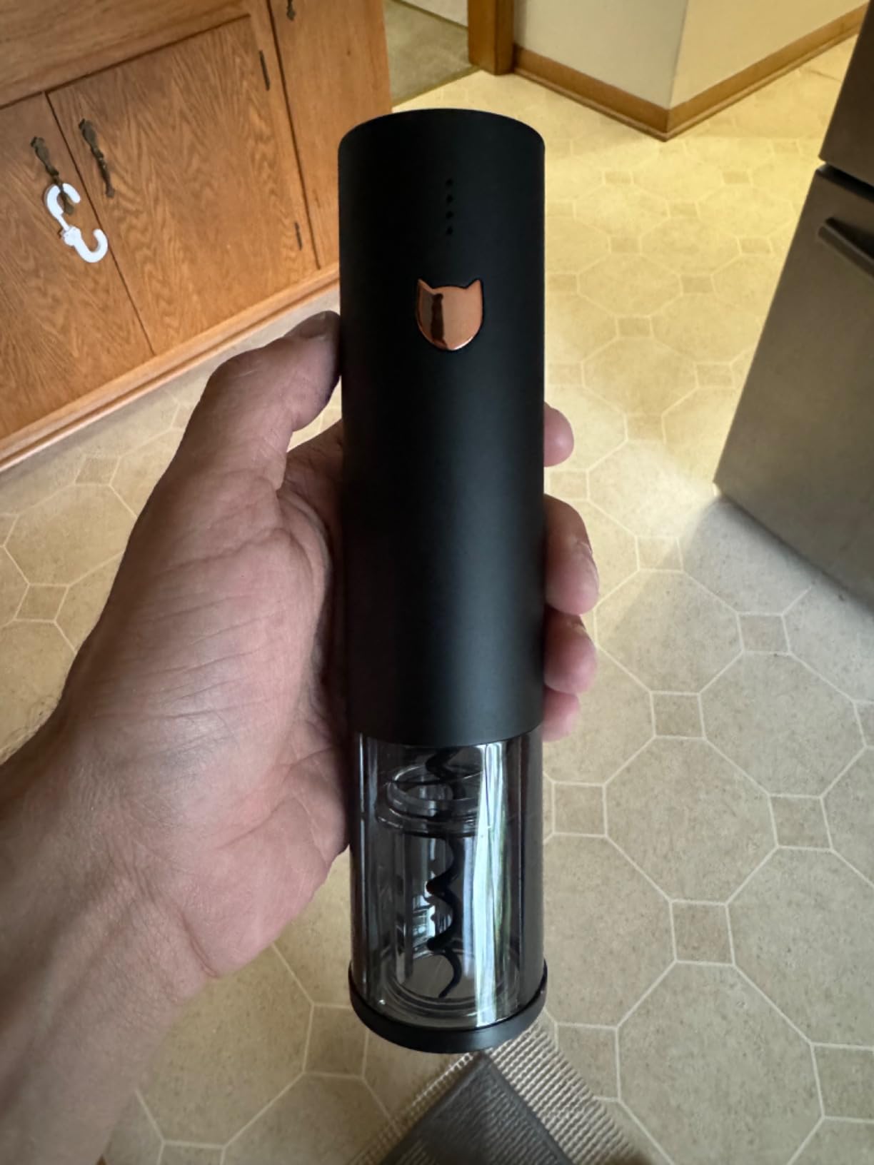 VINABON Electric Wine Opener - Updated 2026 One-Touch Automatic Wine Bottle Opener Corkscrew - Rechargeable (Up to 100 Bottles/Charge) with Foil Cutter Stand, LED Indicator. Includes Wine Guide eBook customer photo 1