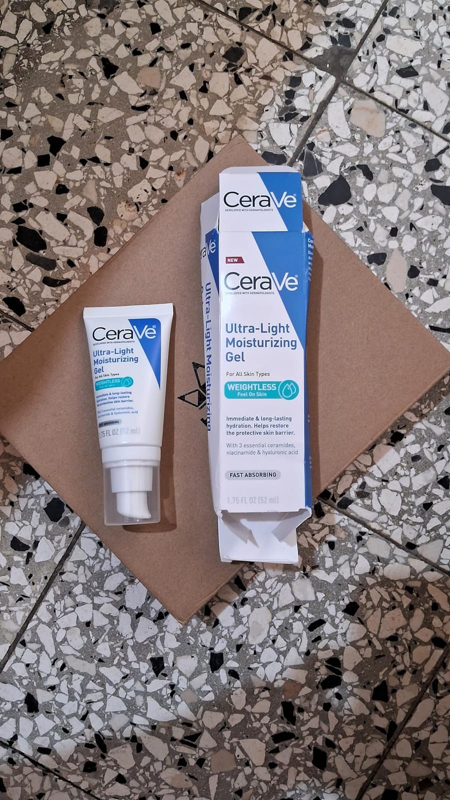 CeraVe Ultra-Light Moisturizing Gel, Niacinamide Face Moisturizer, 1.75oz customer photo 2