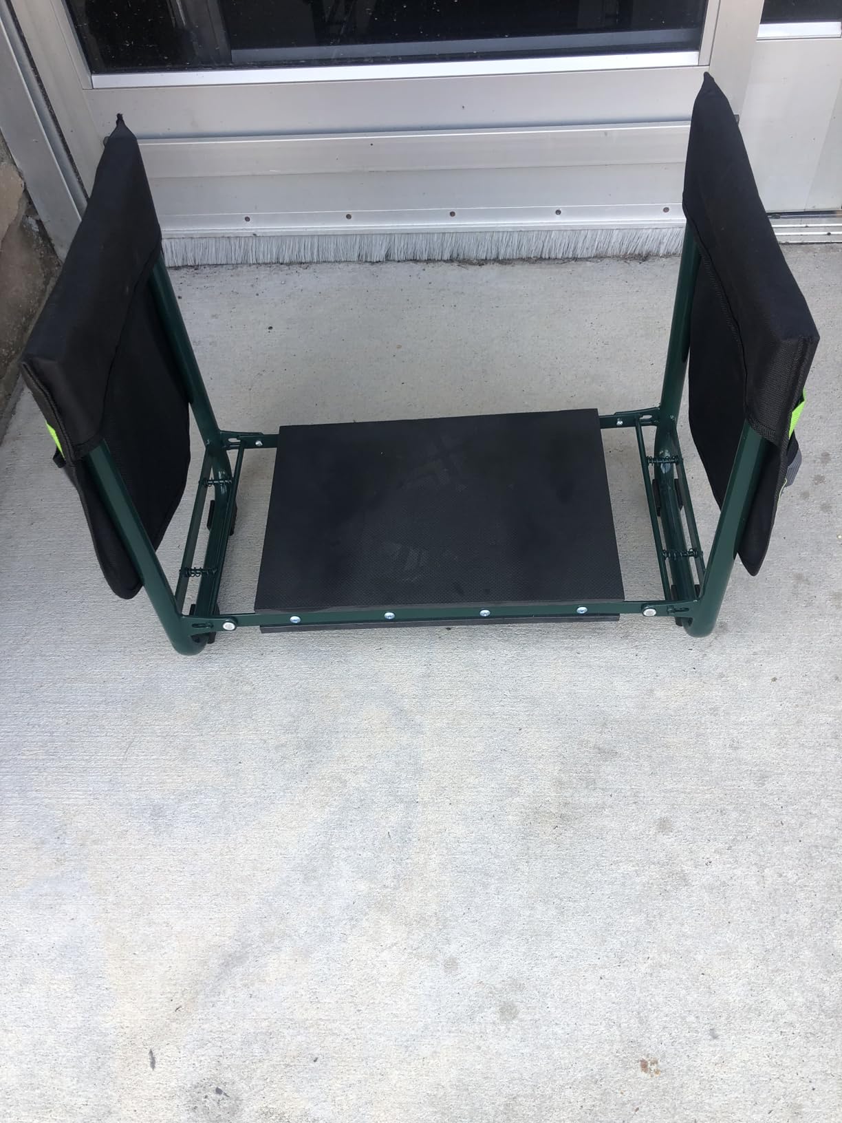 Garden Kneeler and Seat Heavy Duty, Upgraded Foldable Gardening Stool - Widened to 10