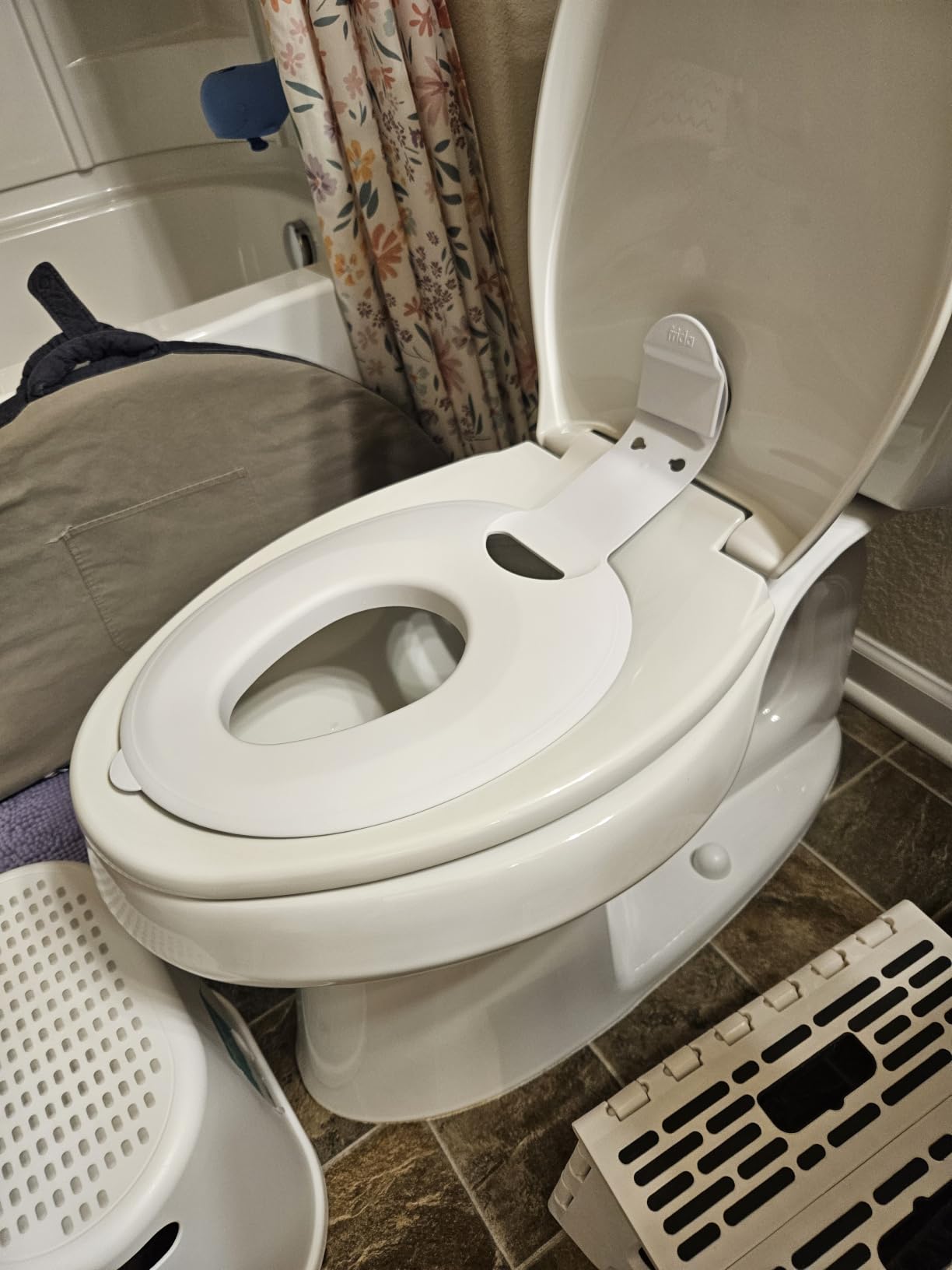 Frida Baby Fold-and-Go Portable Potty Seat for Toilet, Toddlers, Free Bag customer photo 2